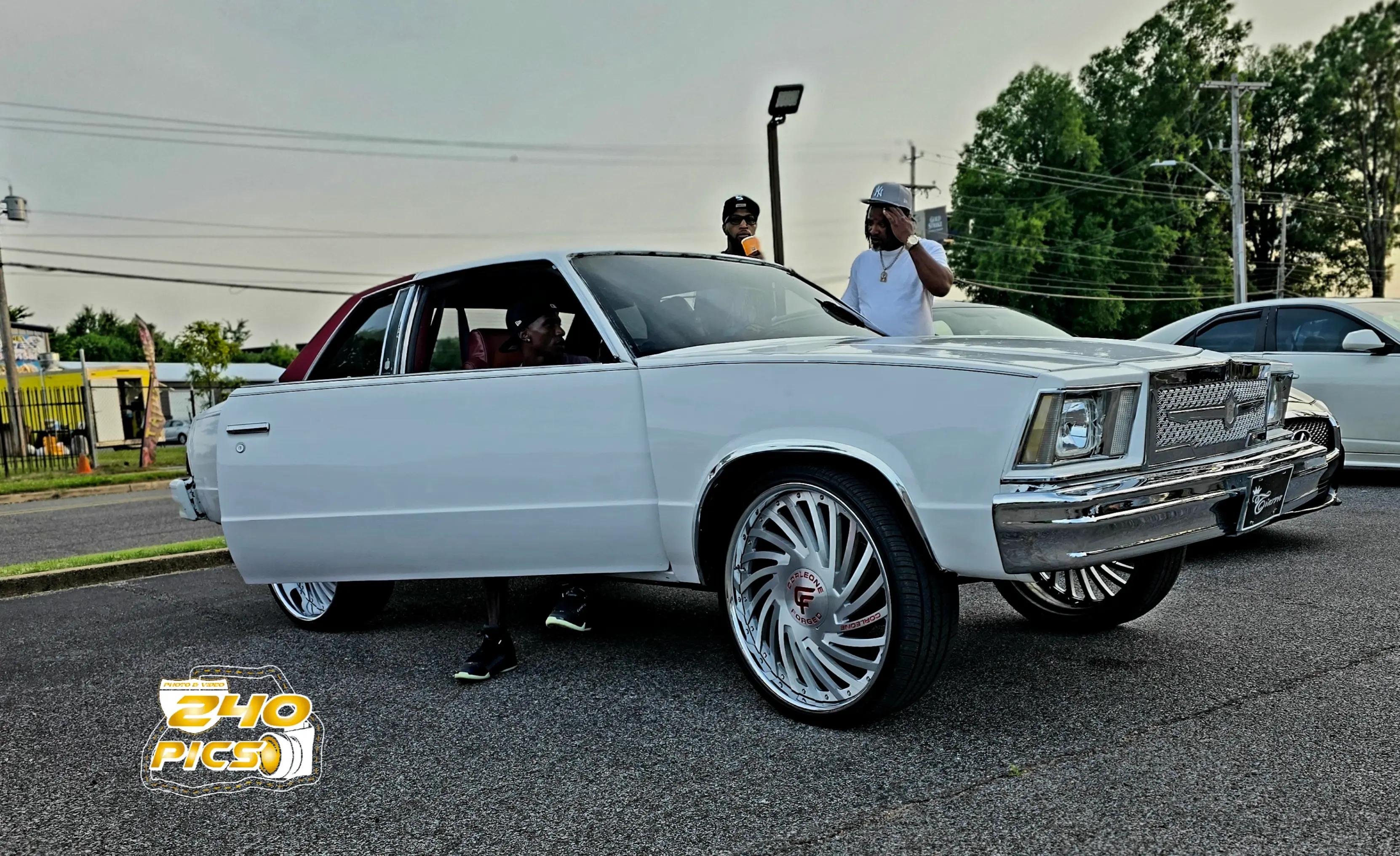 @240Picsnvids Mr. TAG EM!!!