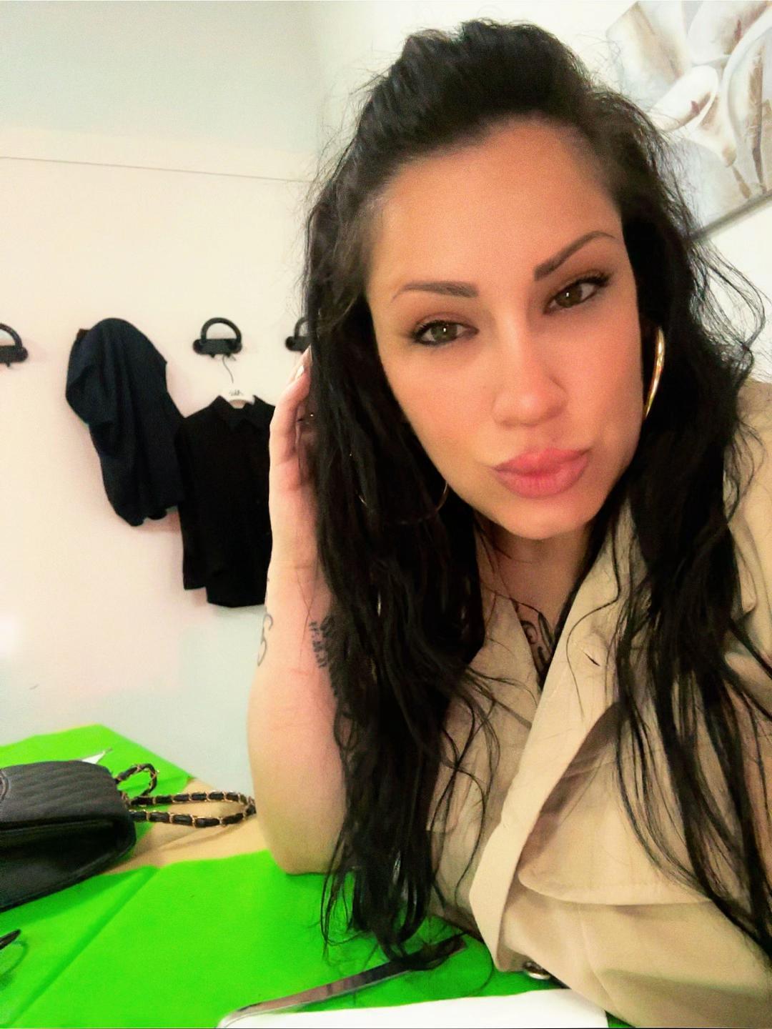 @Rosy millarte🧠🖤