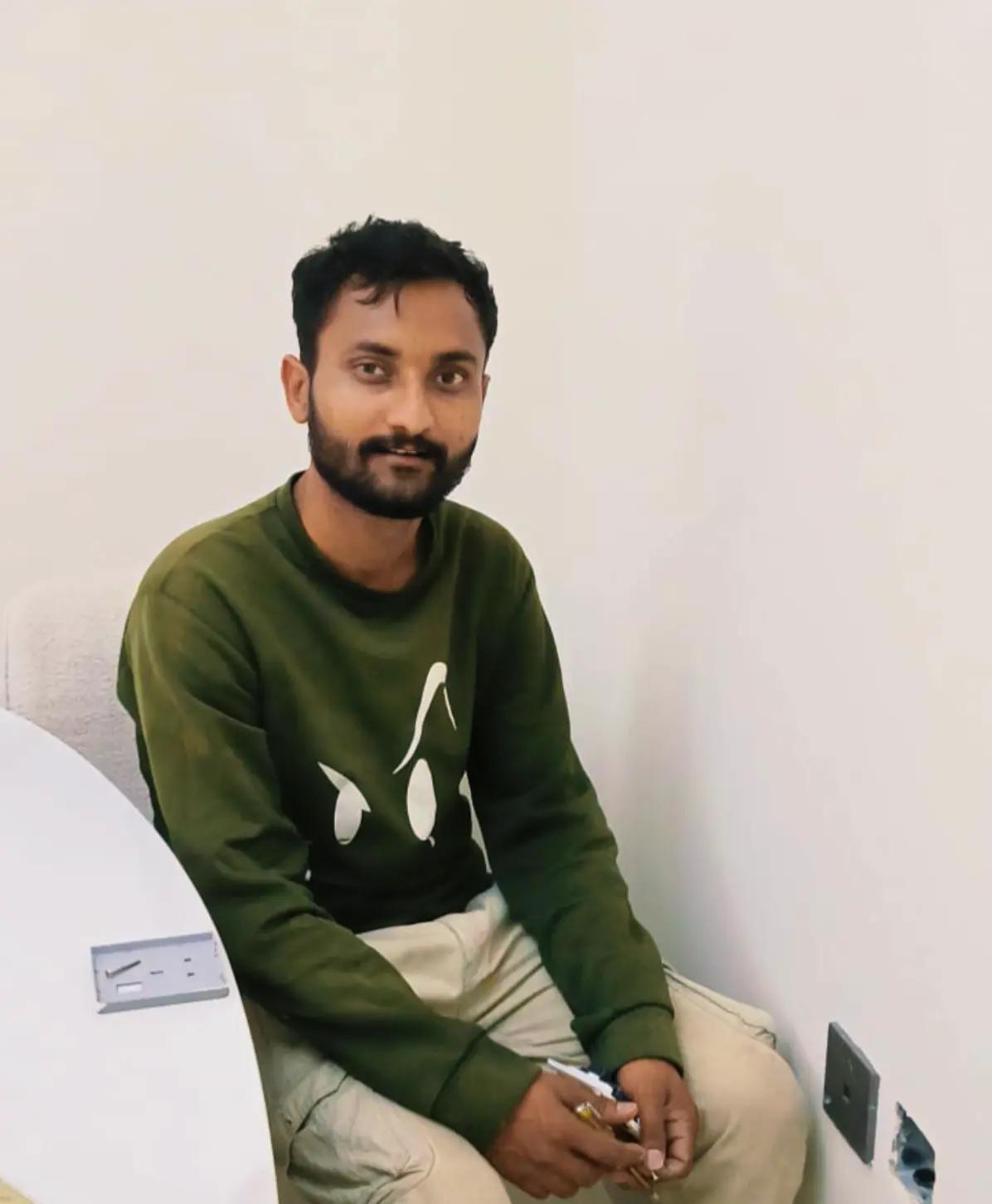 @Dhirendra धिरेन्द्र