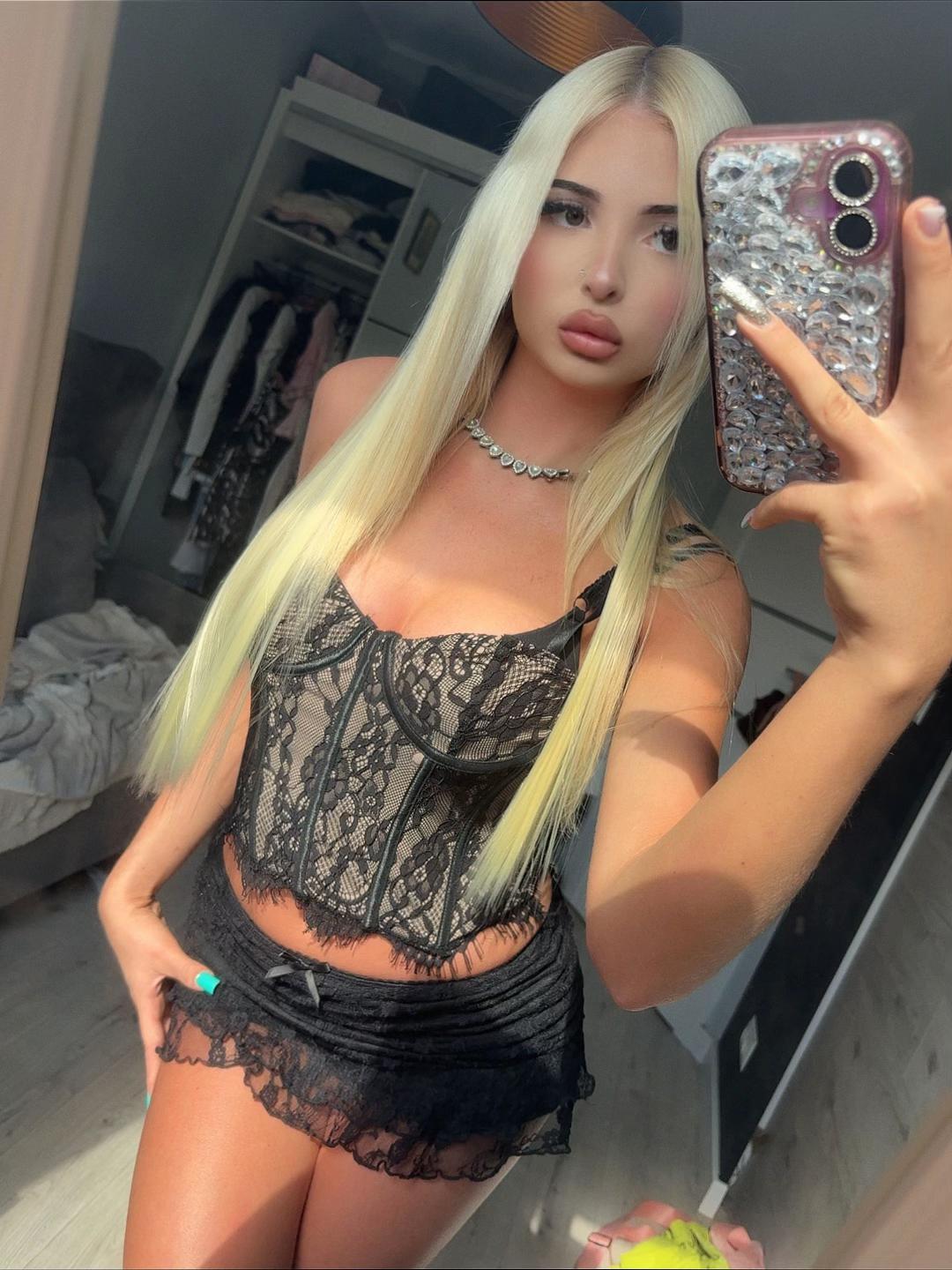 @𝓵𝓮𝓷𝓴𝓪💋