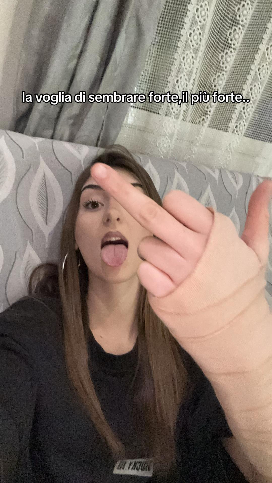 @AT