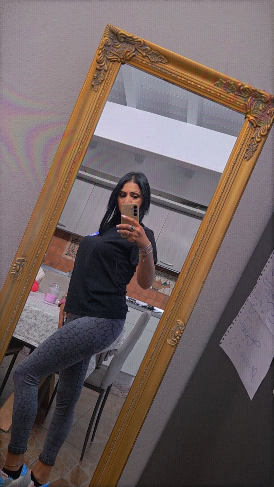 @mary81