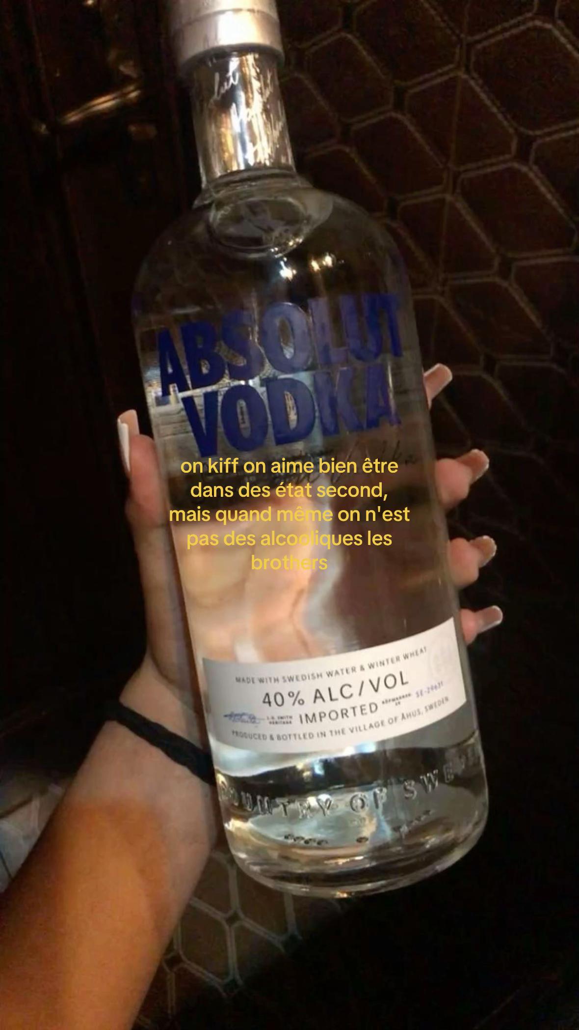 @ᥫ᭡