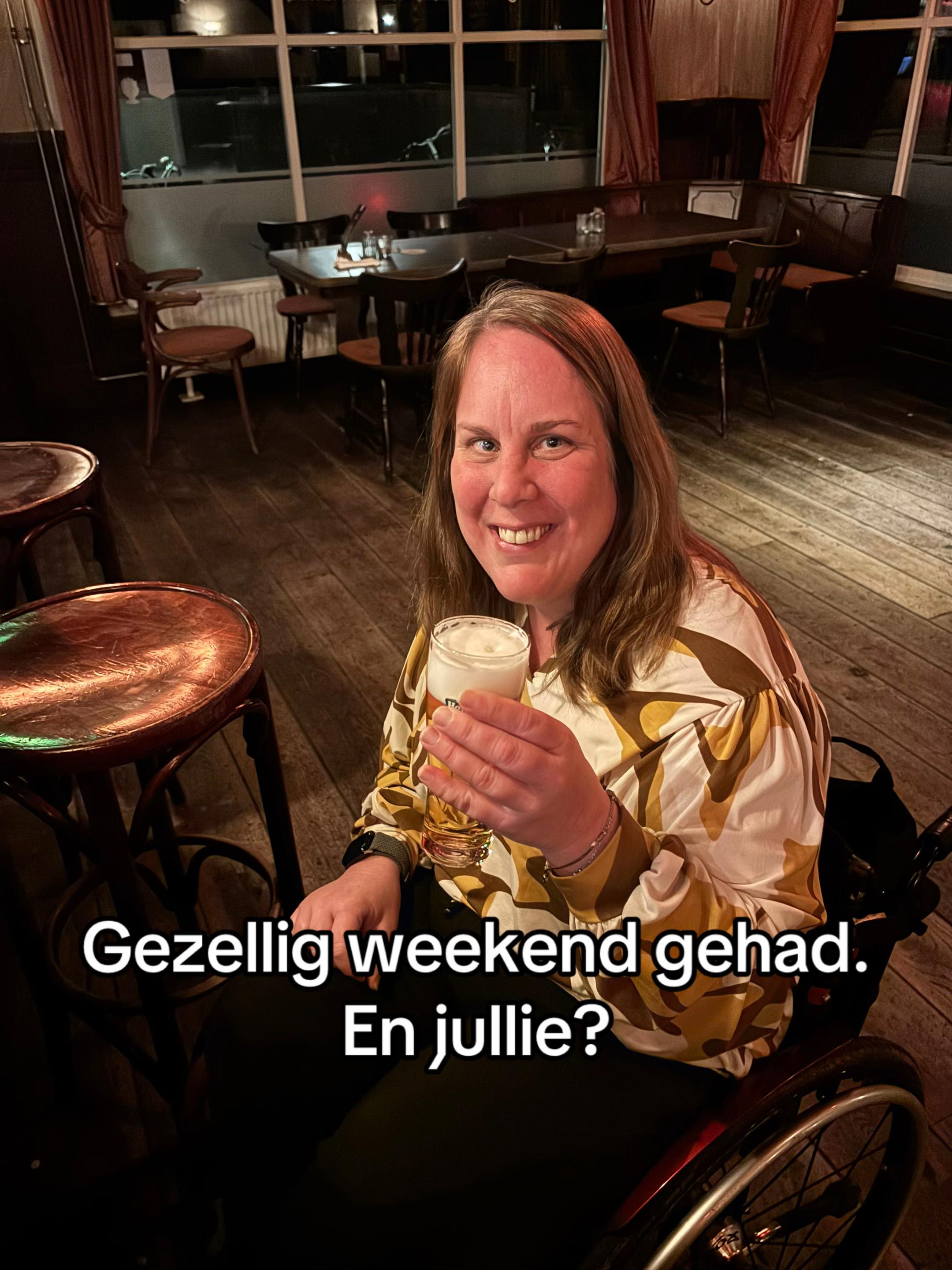 @Op weg naar de rolstoelbus