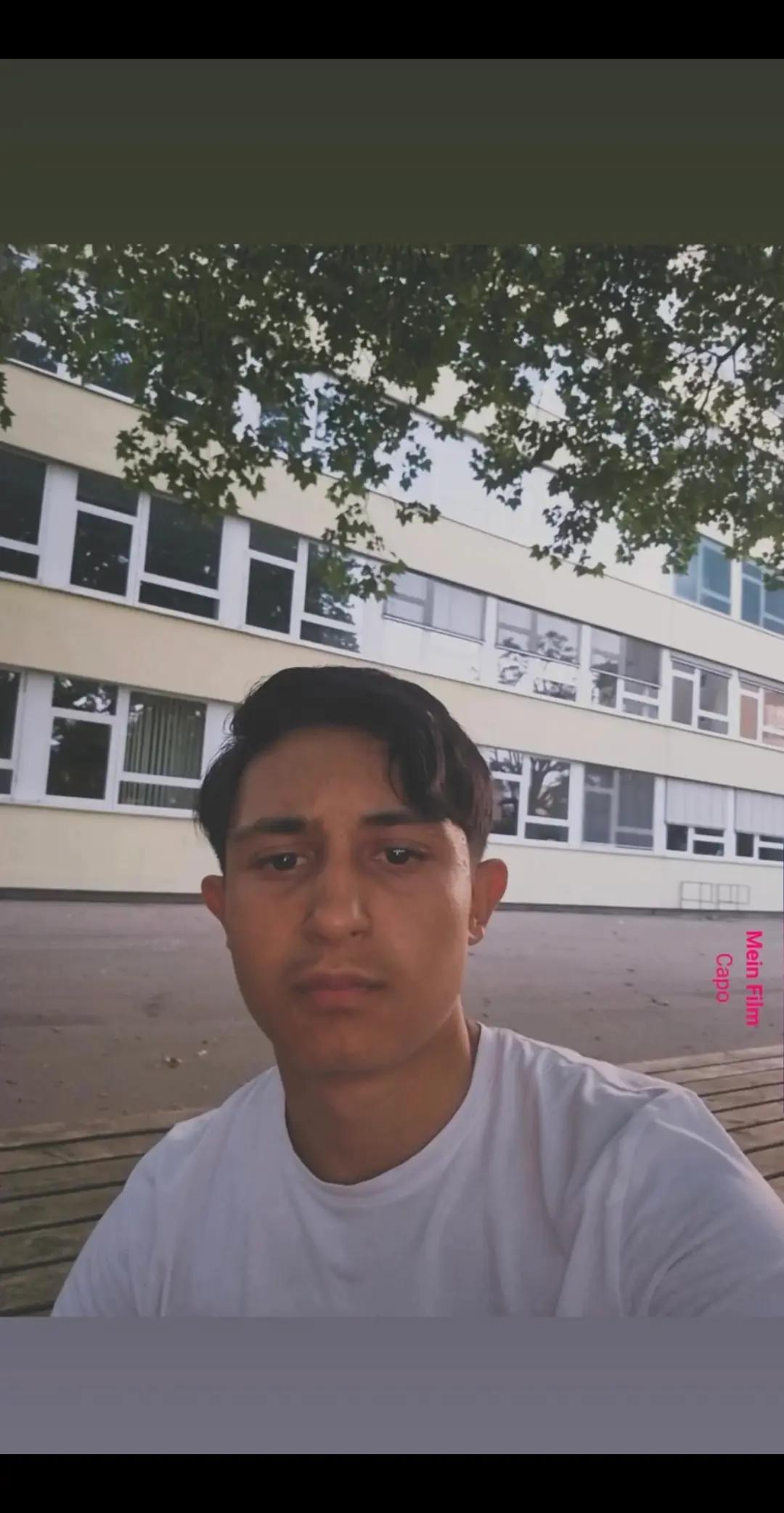 @&sup1;&sup3;⁰&sup1;🇬🇷