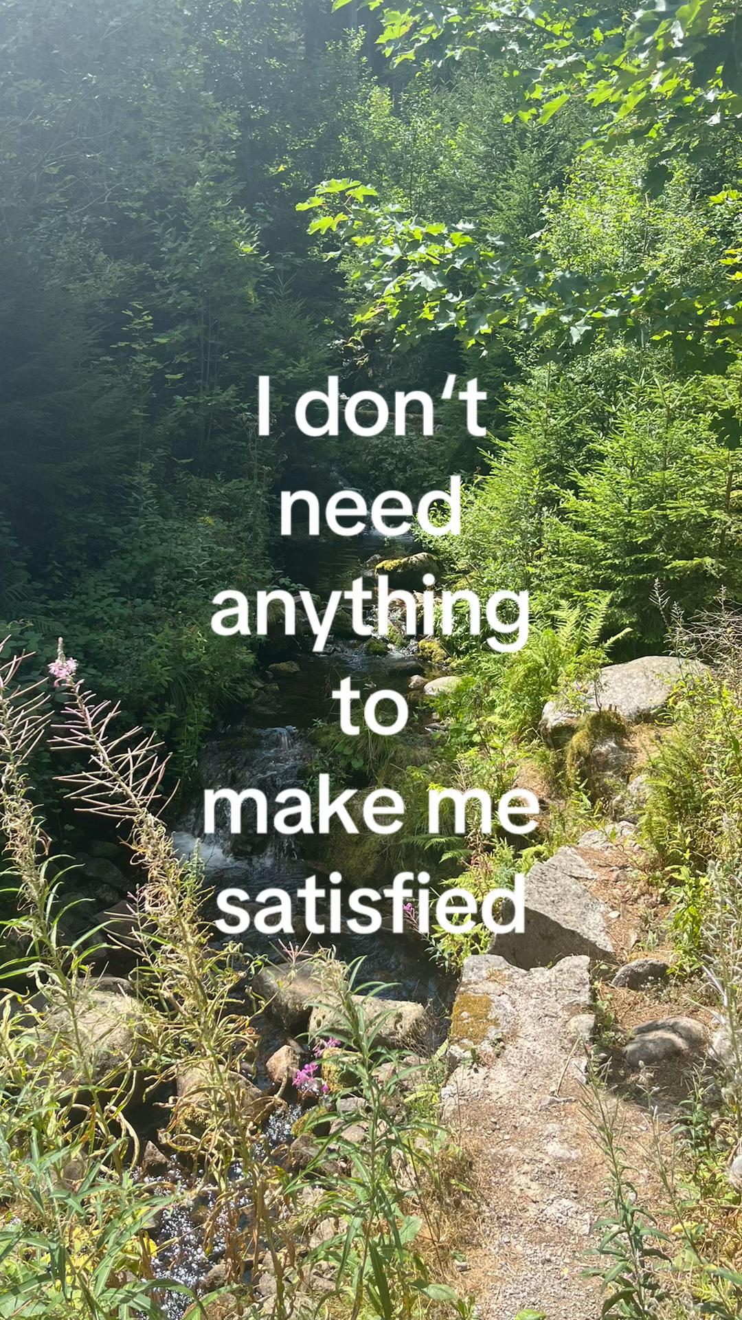 @^-^