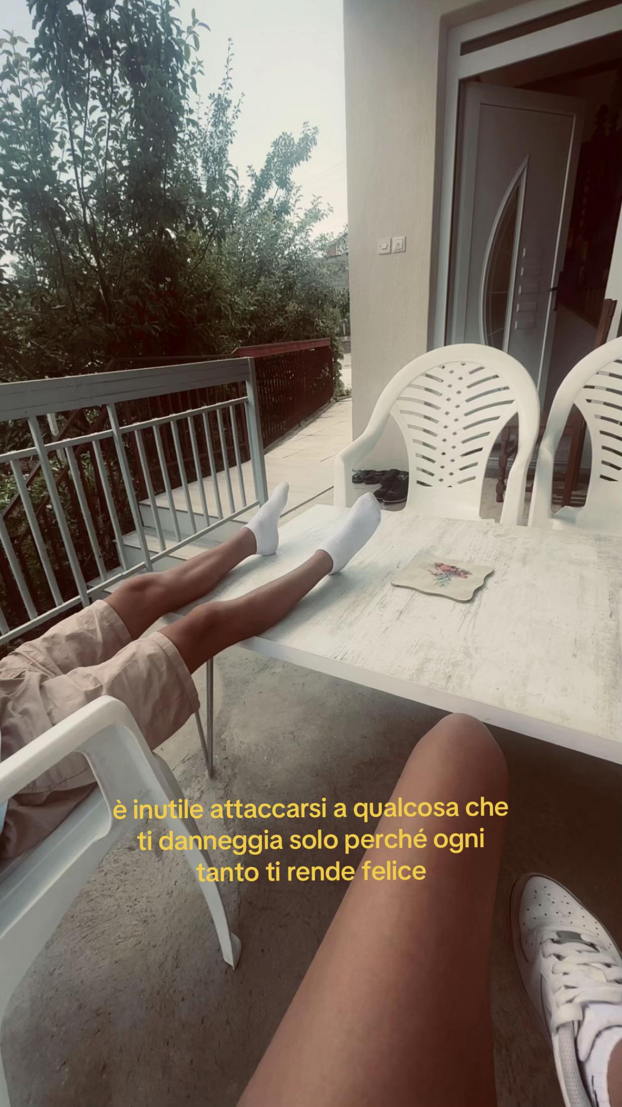 @auri🇽🇰