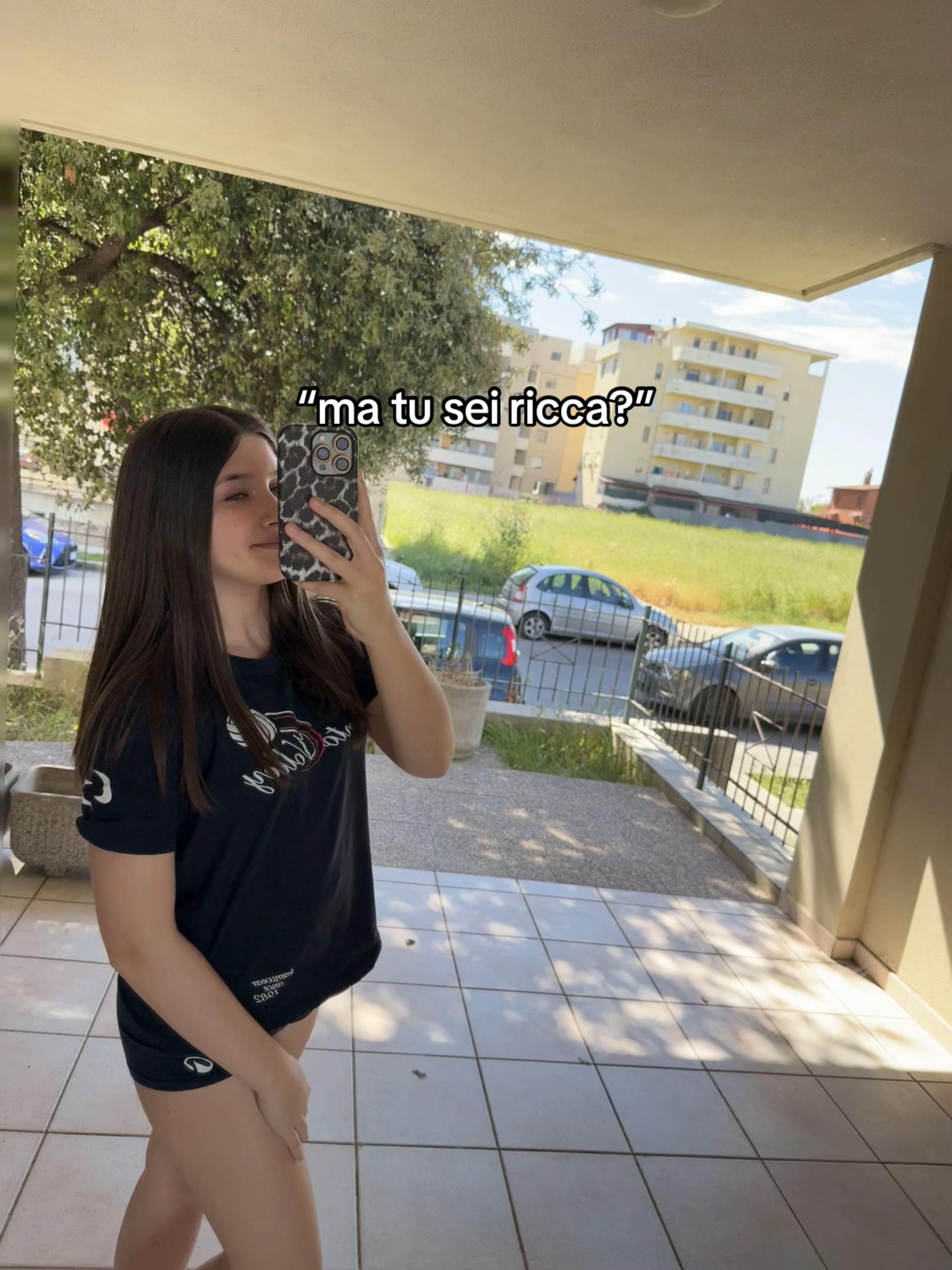 @kri&chlo