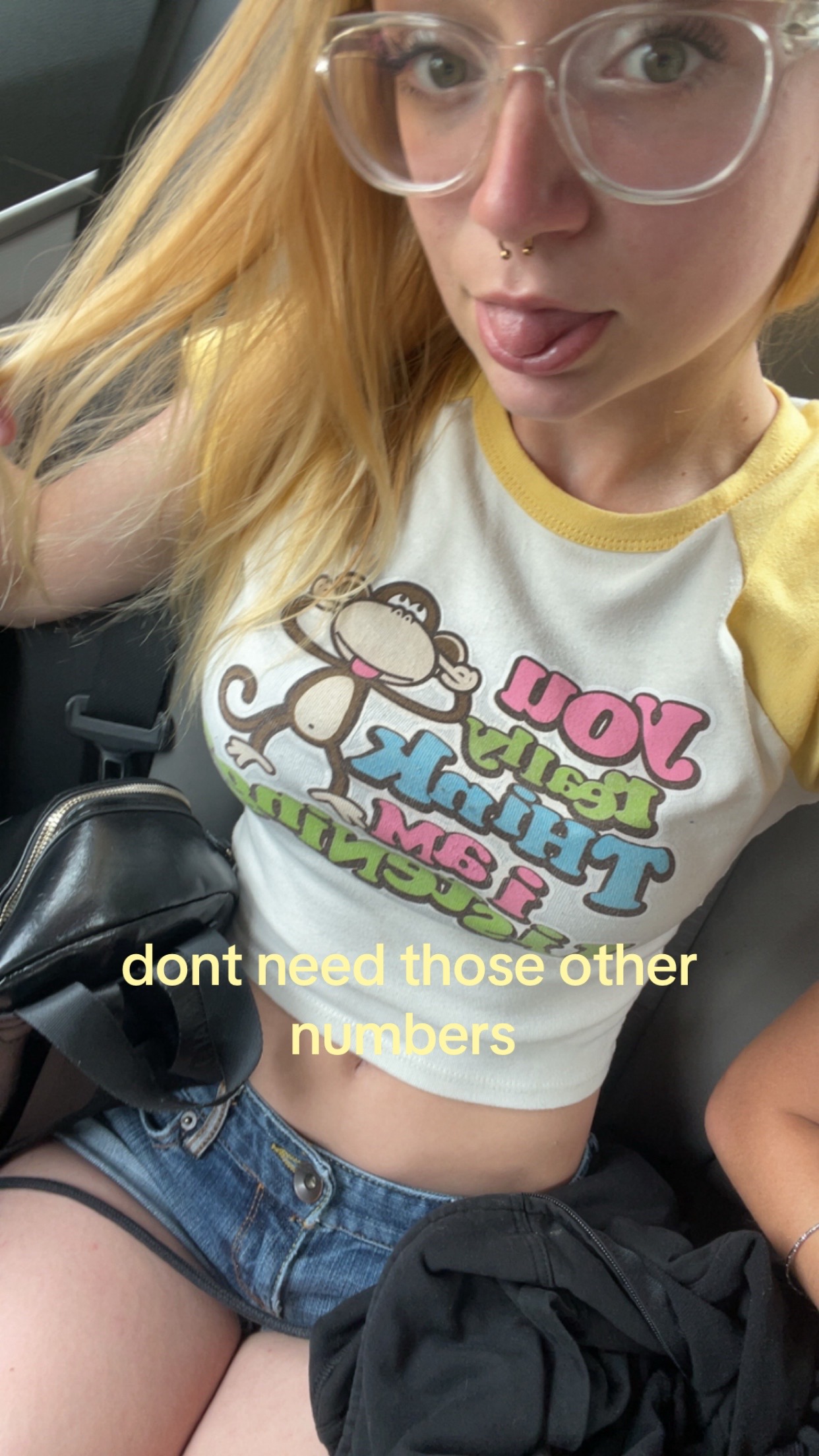 @😻