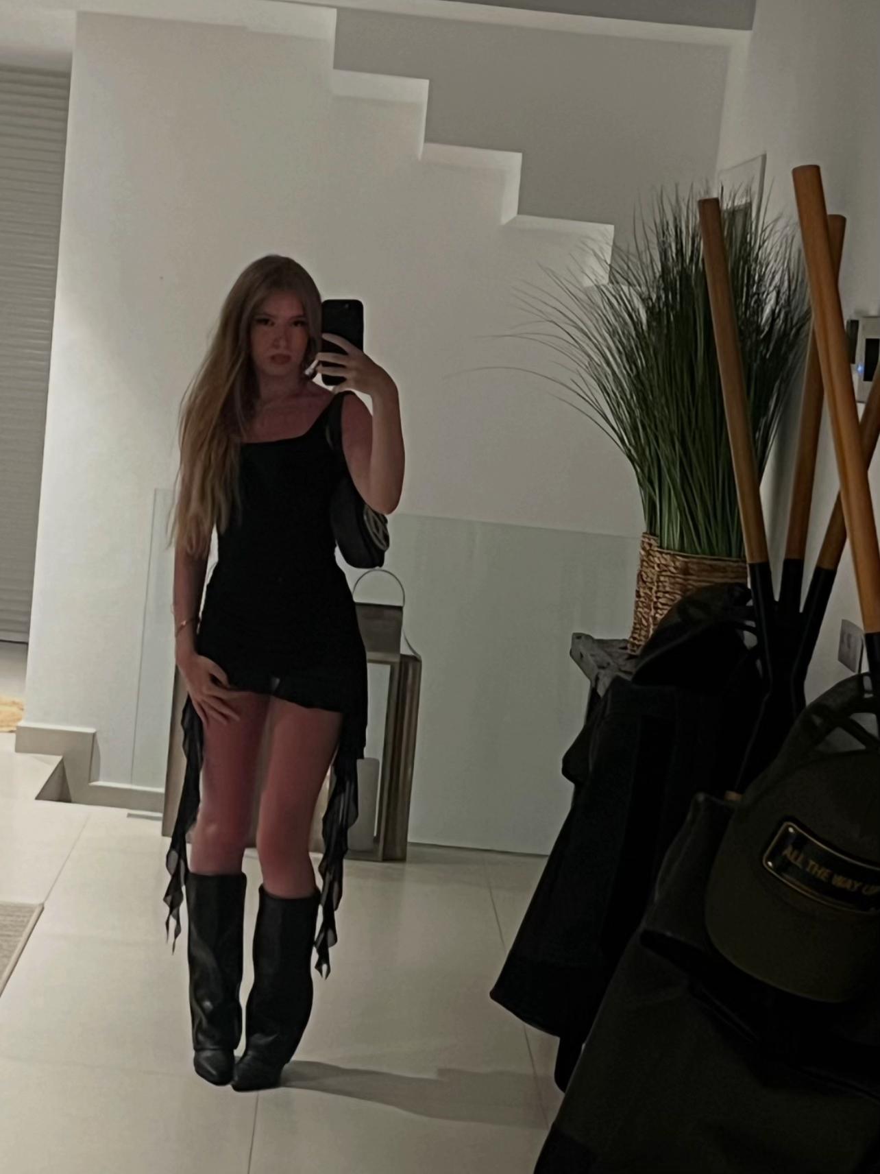 @Celine <3