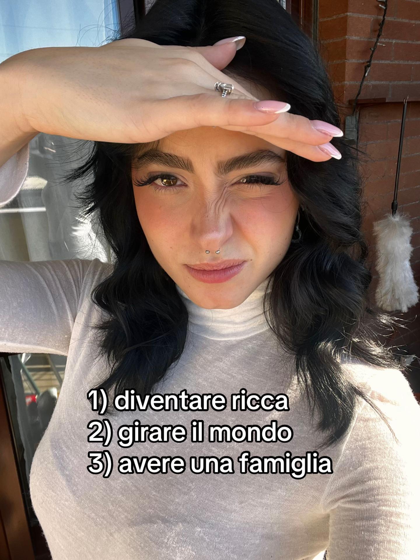 @chiaramadoniaa