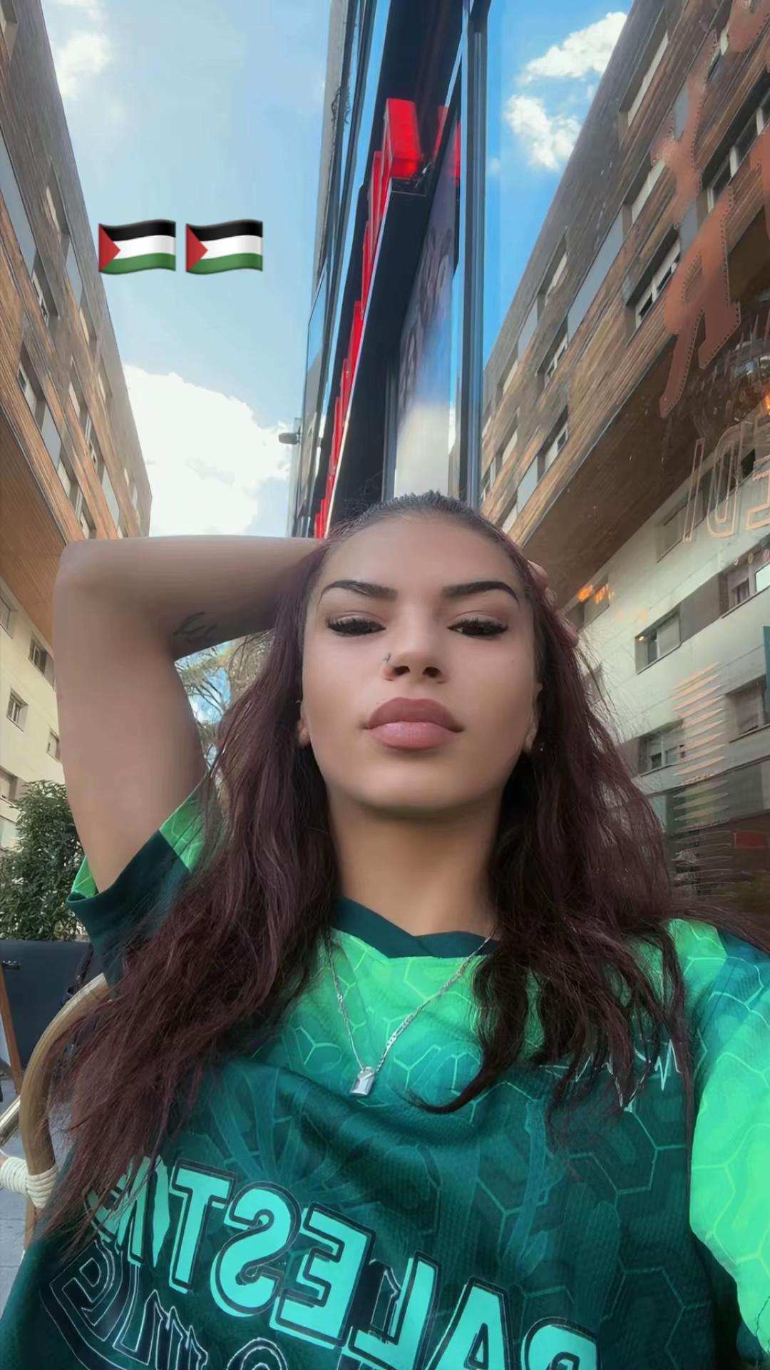 @Laddyyy