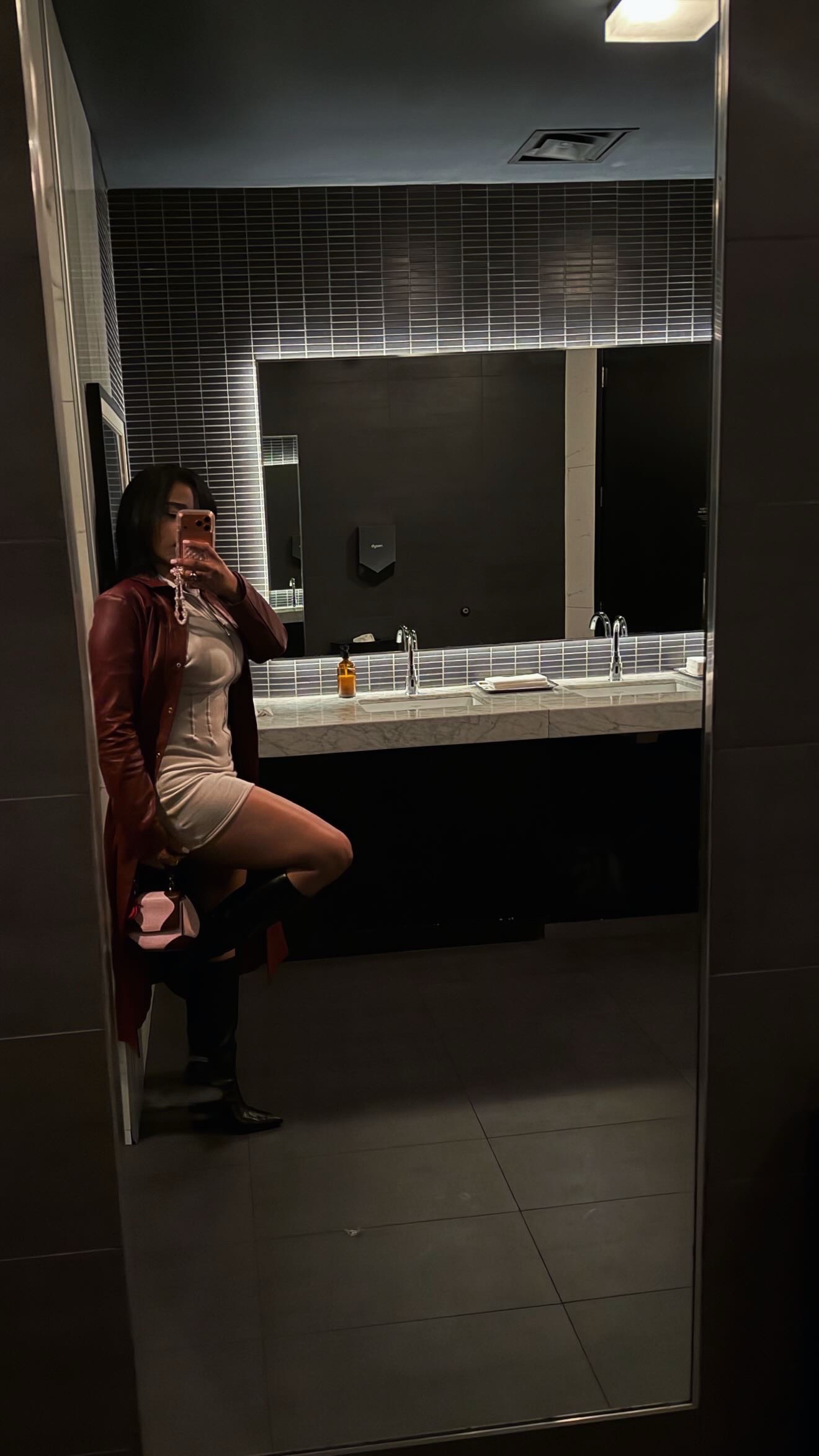 @Yung China
