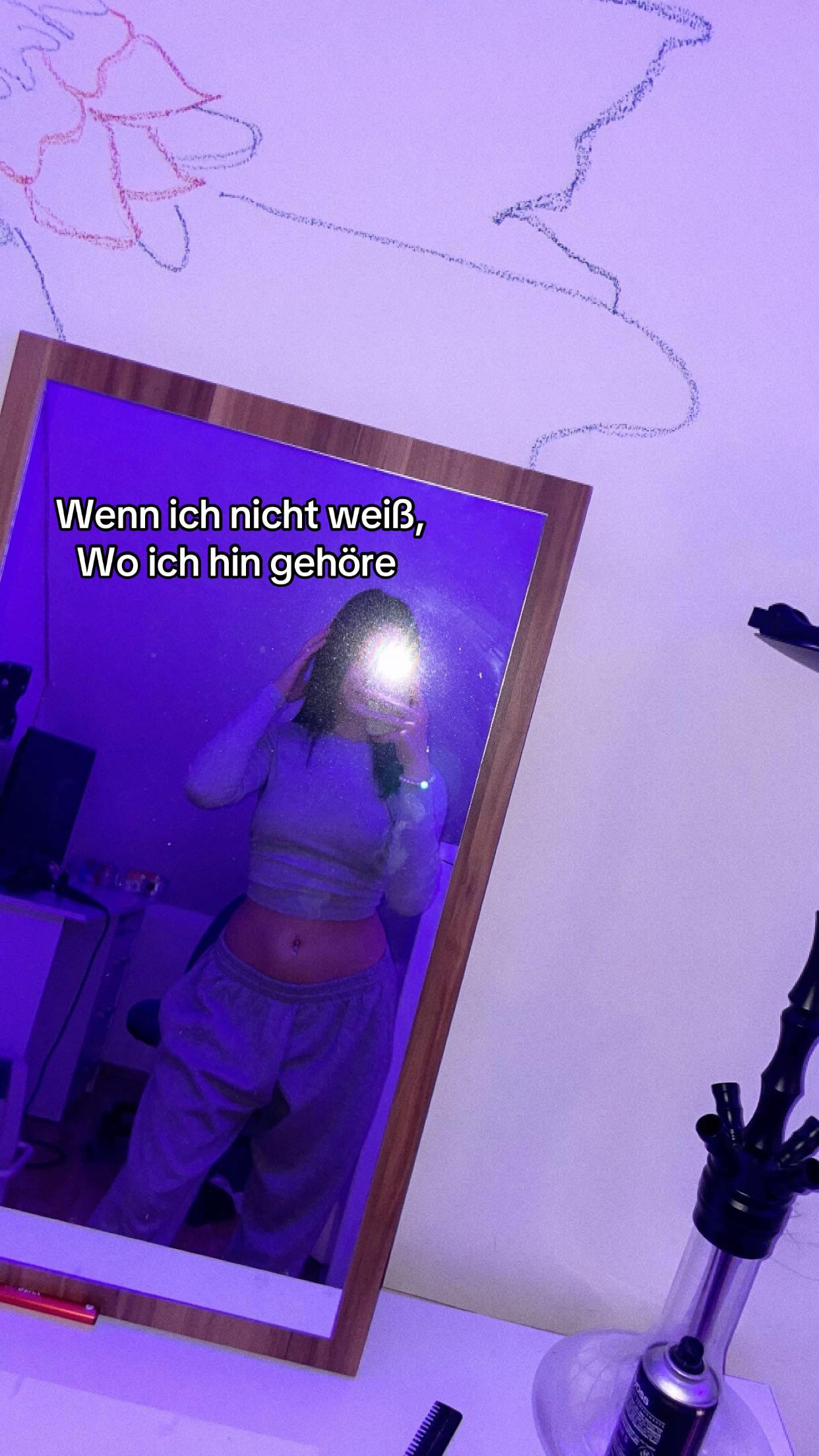 @Leonie