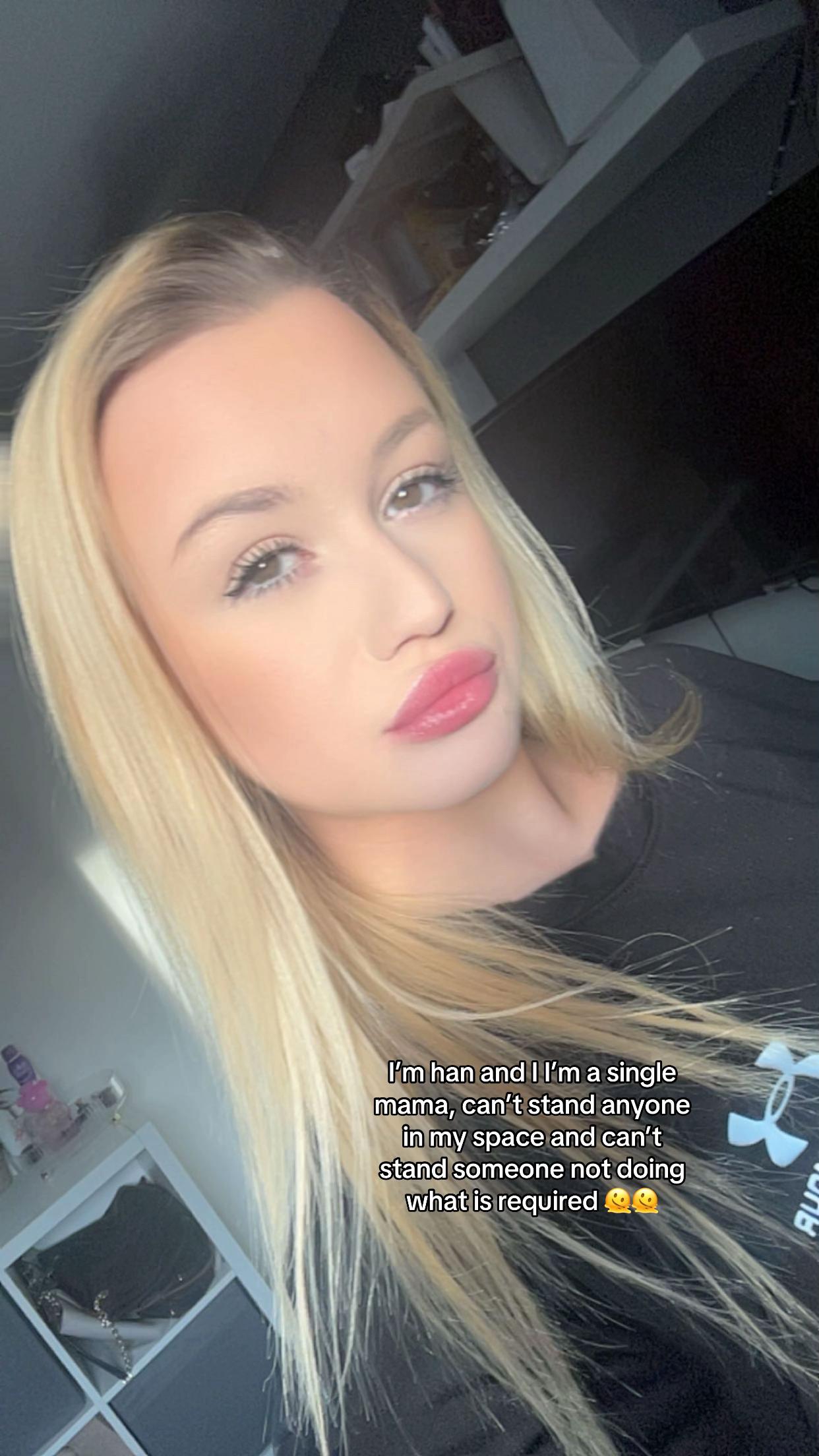 @Hannah Solo🧡