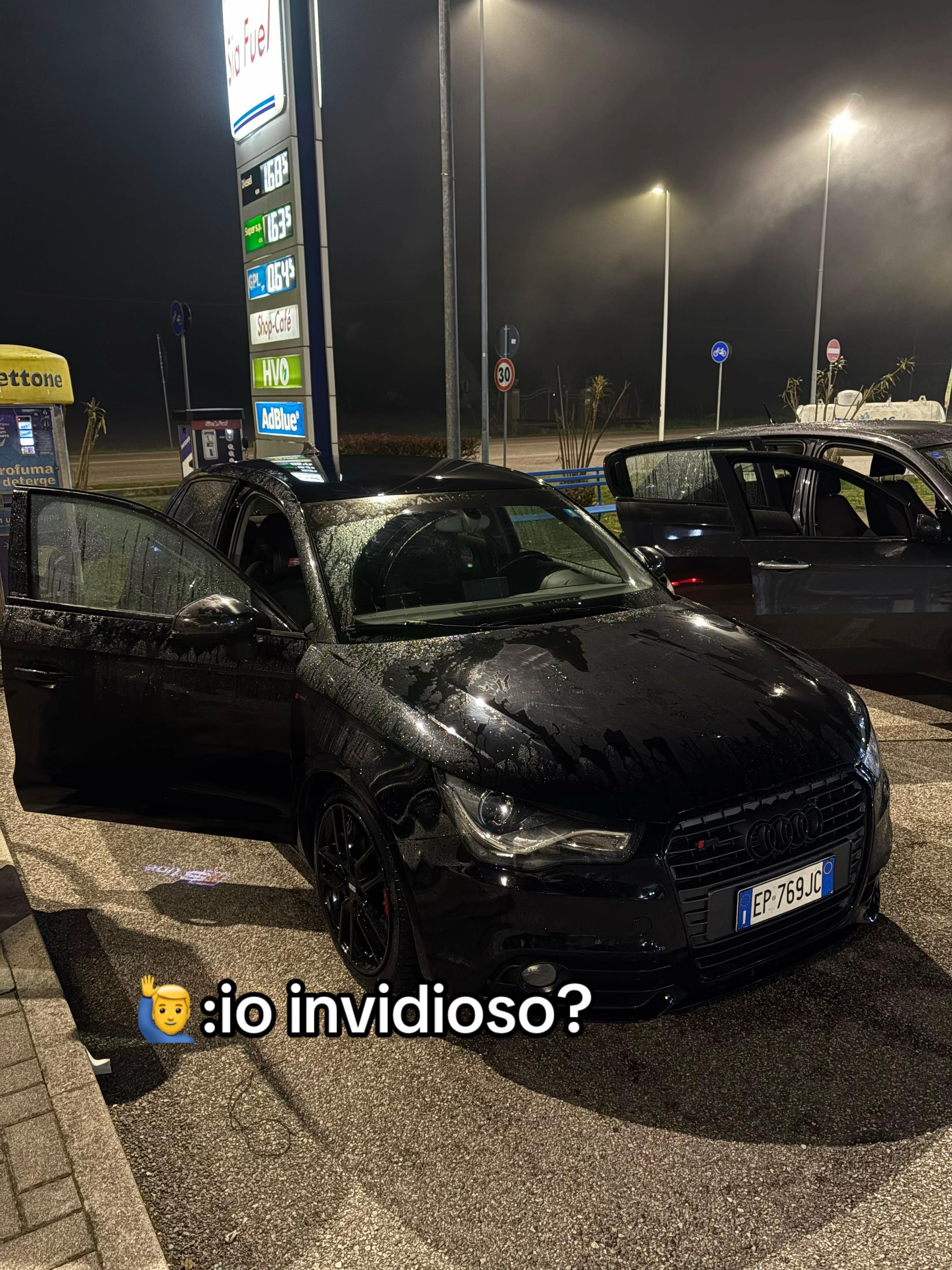 @alessiobiscaroo