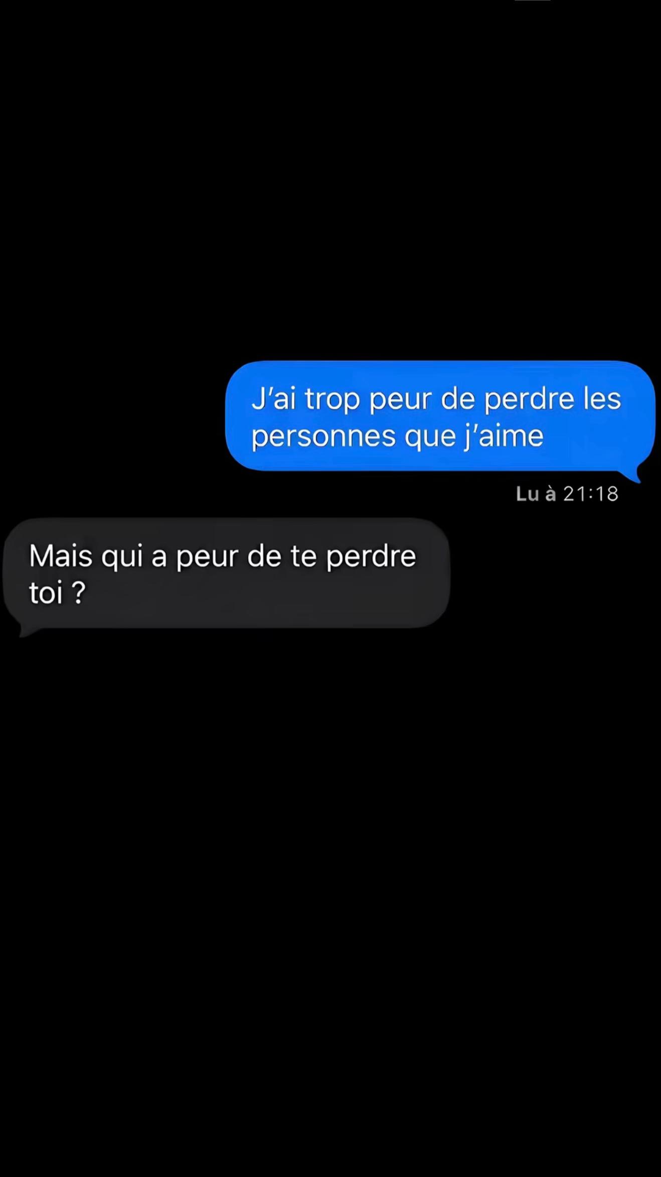 @Yeux gris 🩶