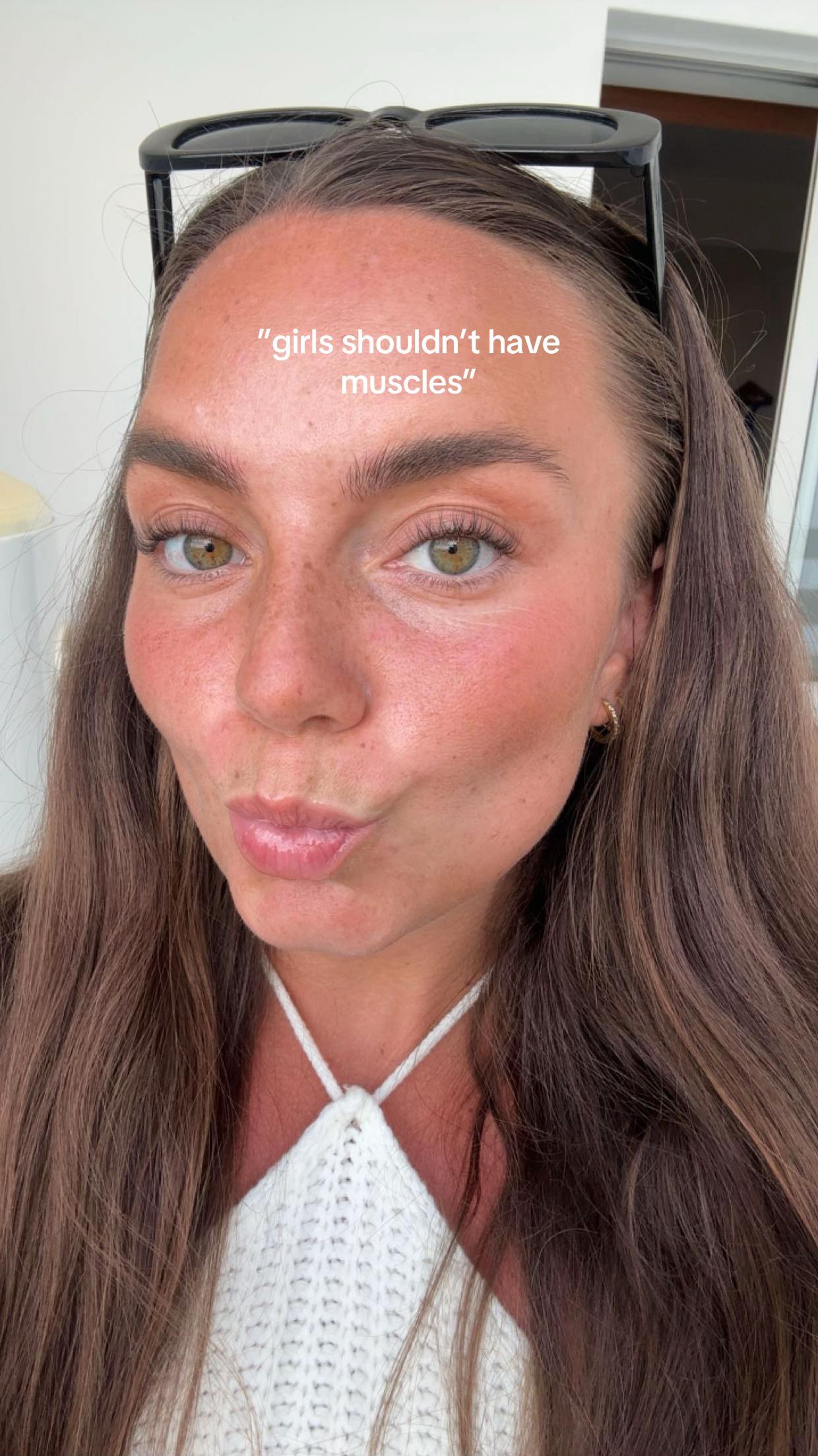 @Emz