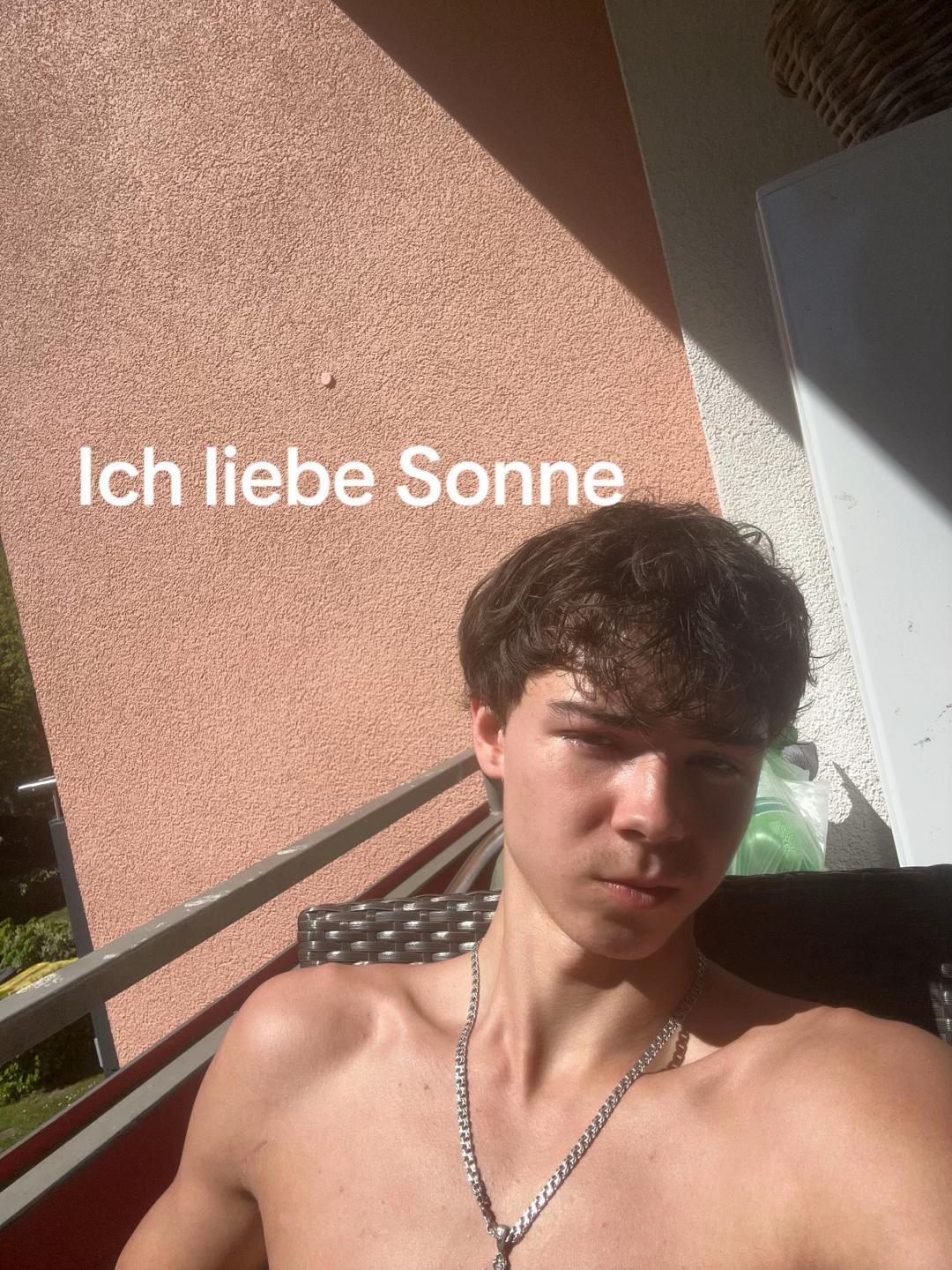 @Artjom