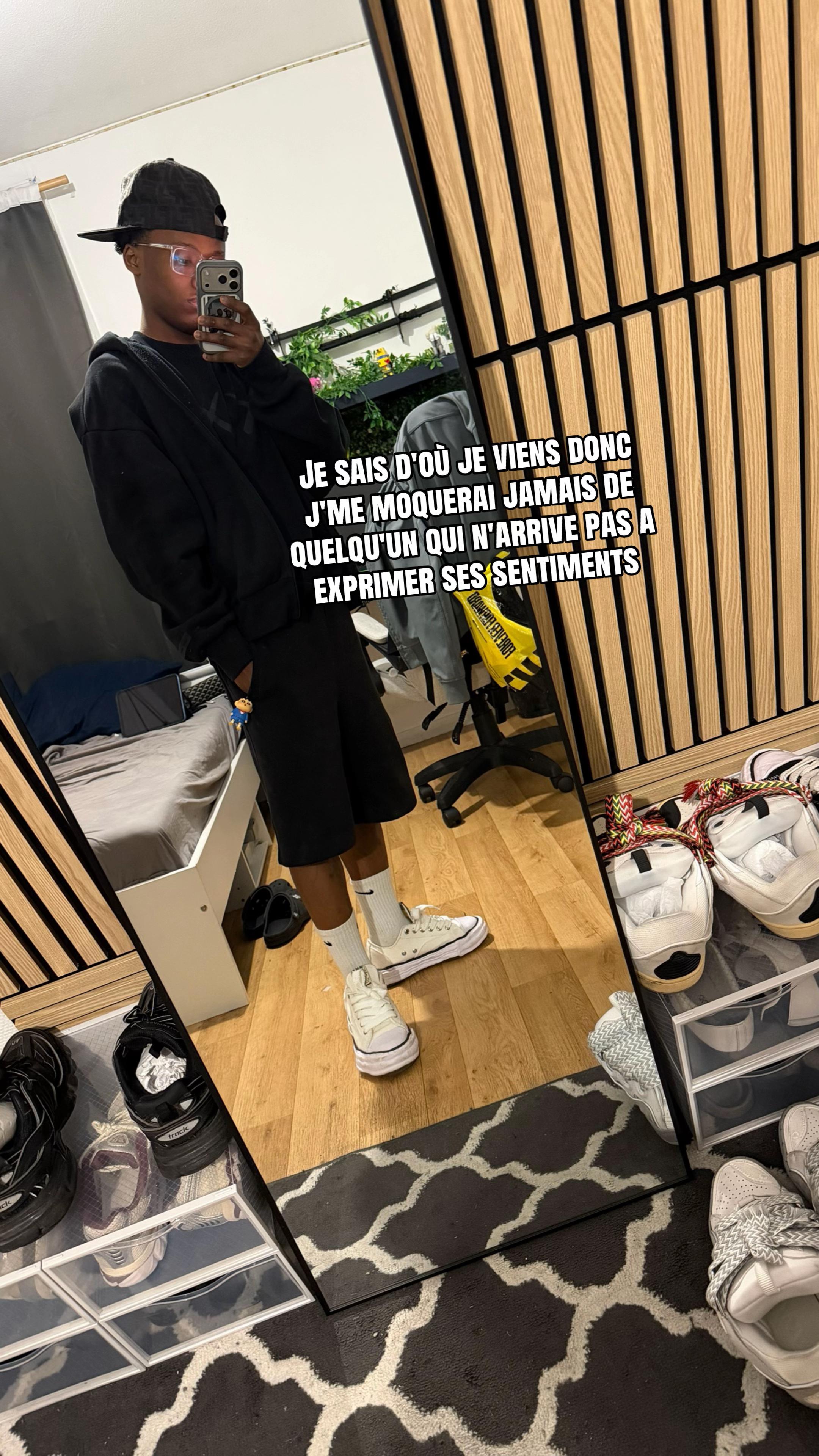 @Ī7%
