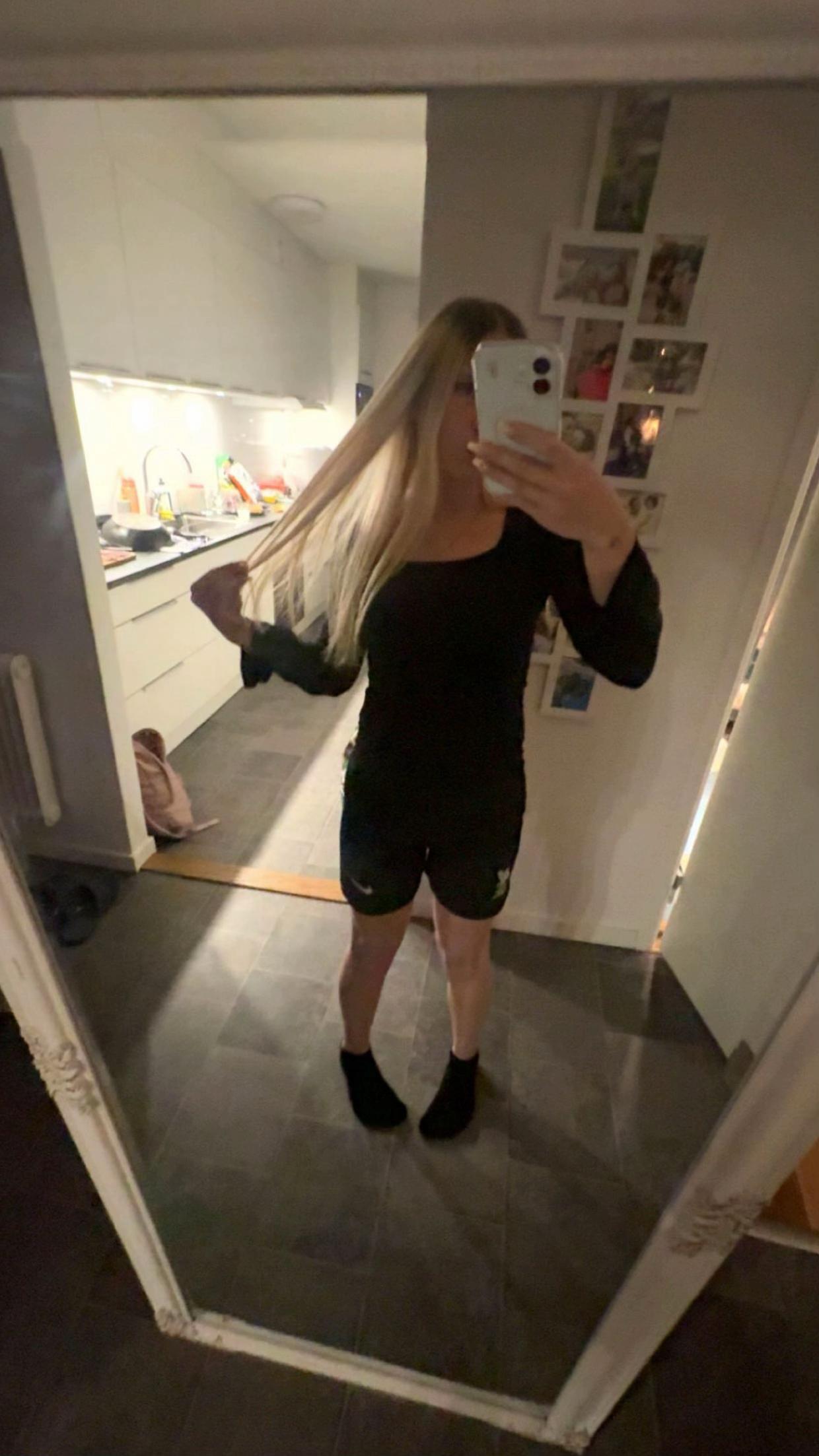 @𝒪𝓌ℯ𝓁𝒾𝒶 𝒢𝓇𝒶𝓃𝒶𝓉𝒽