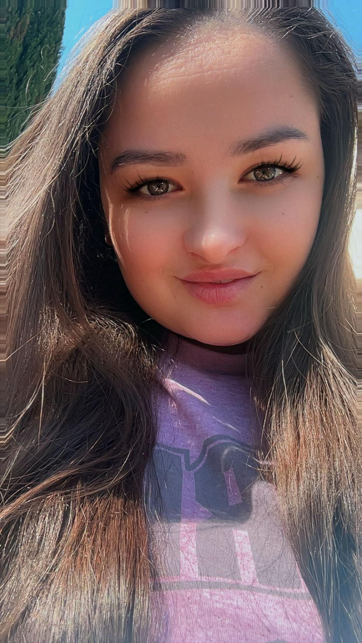 @Nina Cernea