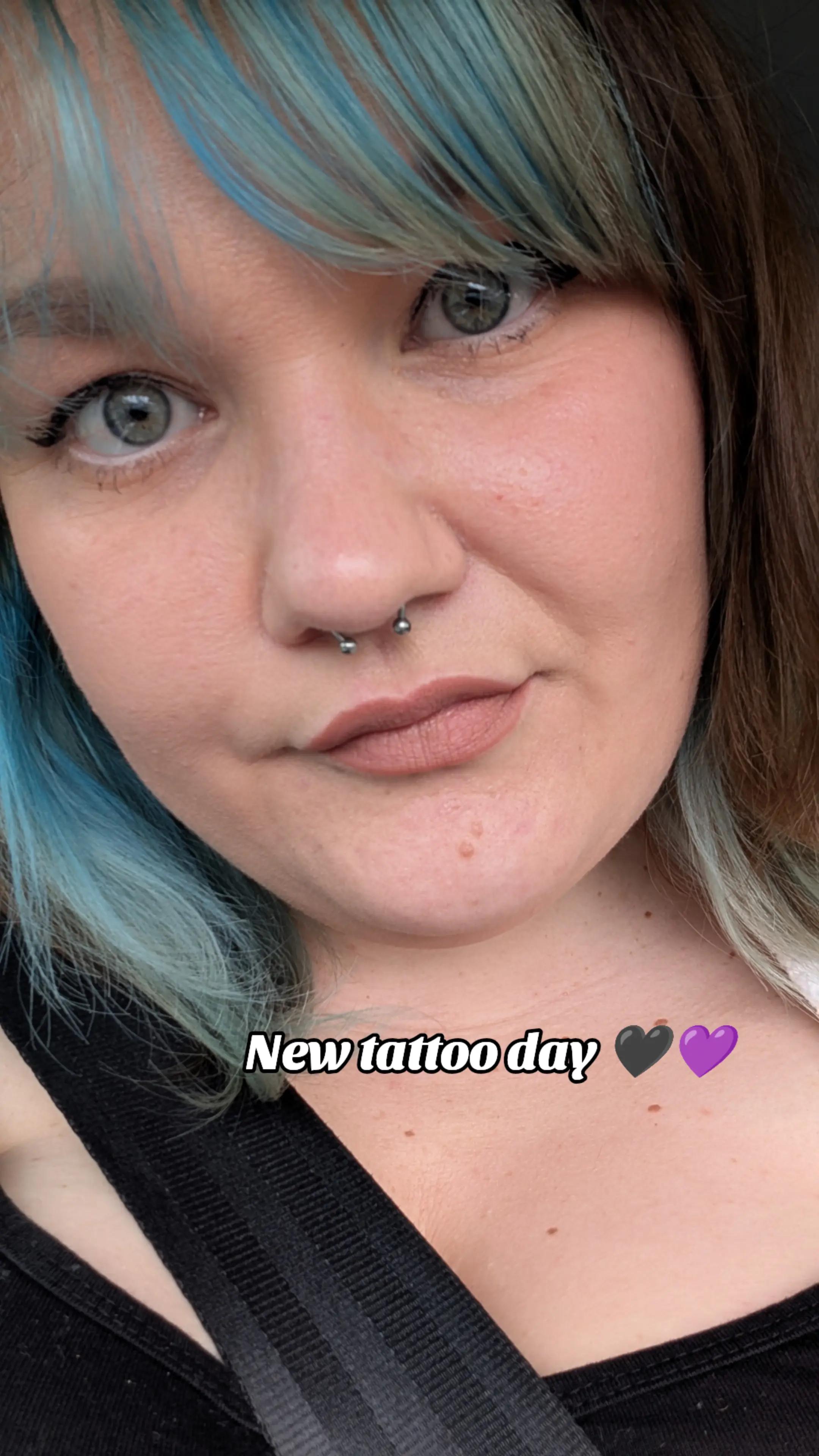 @💜🖤Lizzie🖤💜