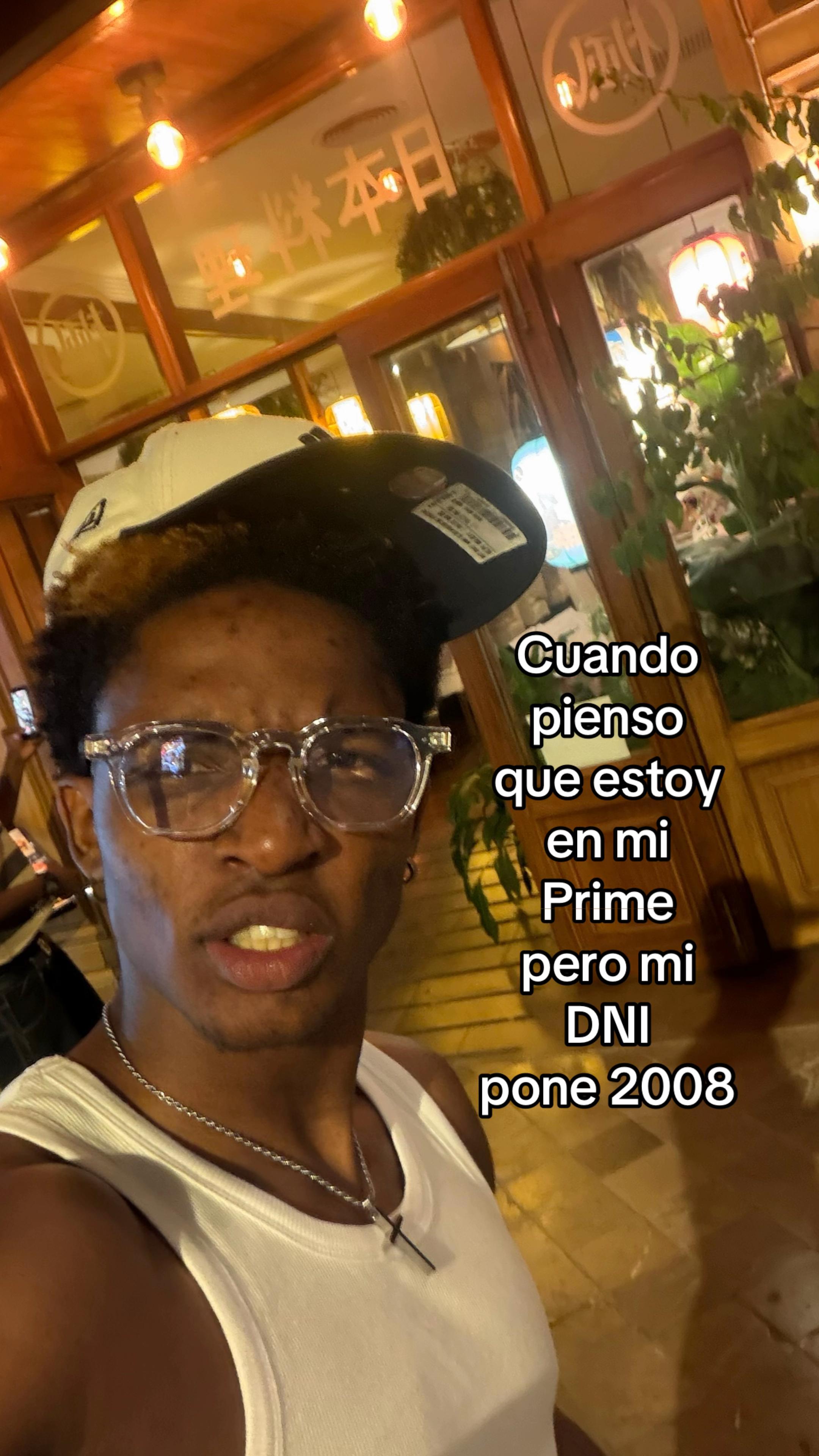 @MAXWELL IREDIA