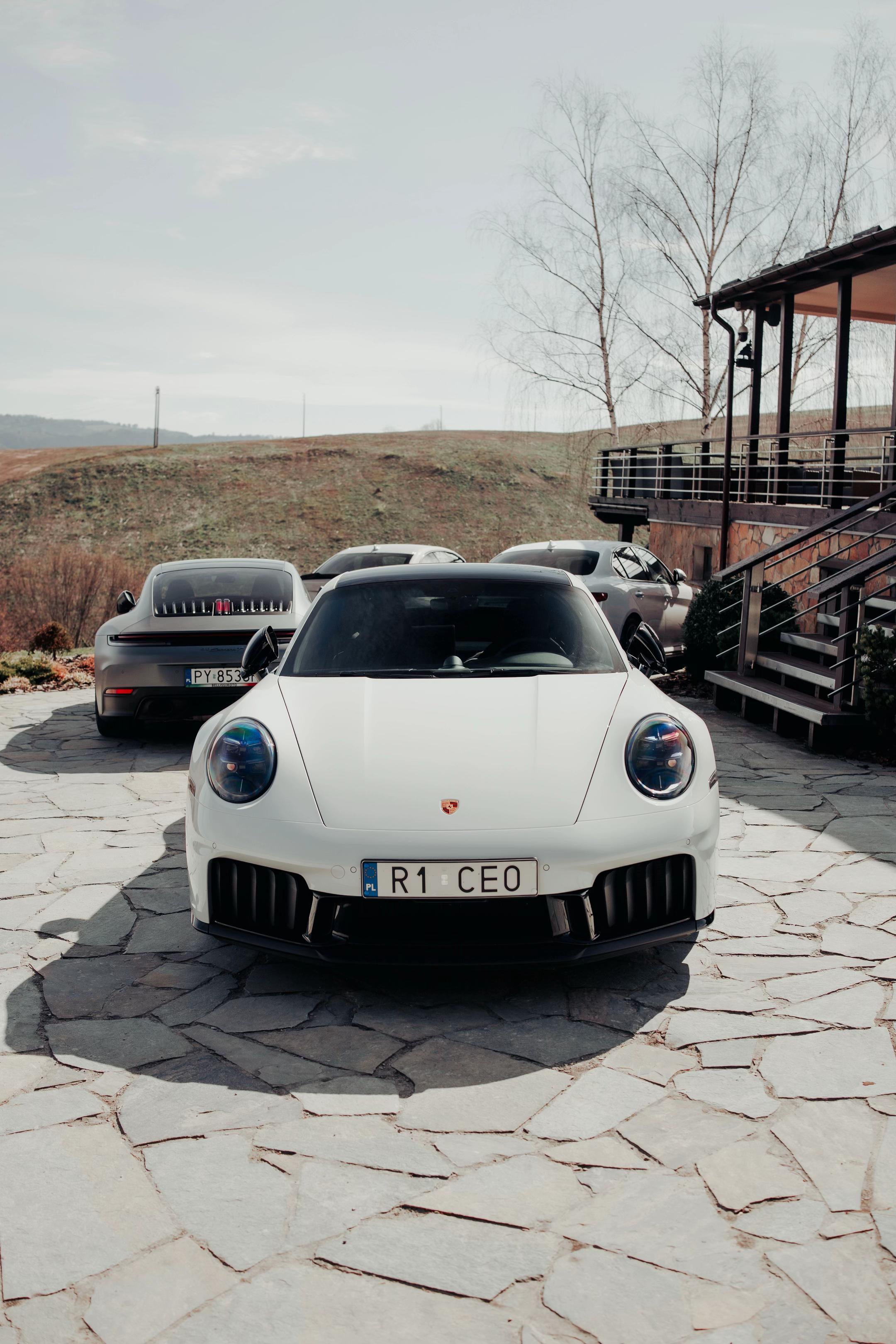 @Unique Cars Poland