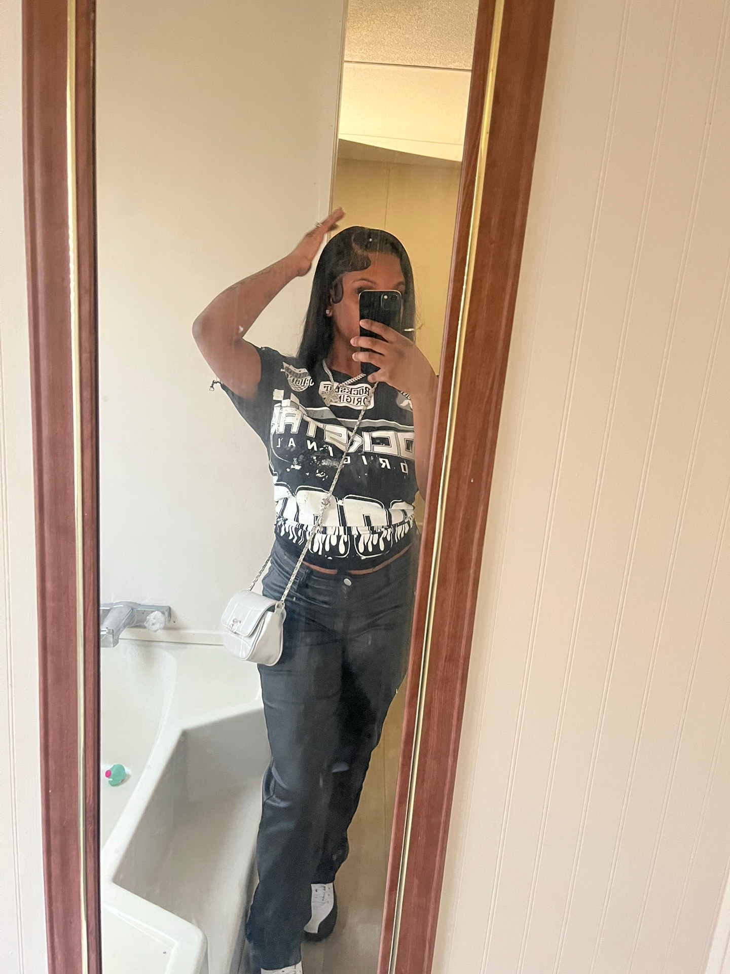 @ravootrill
