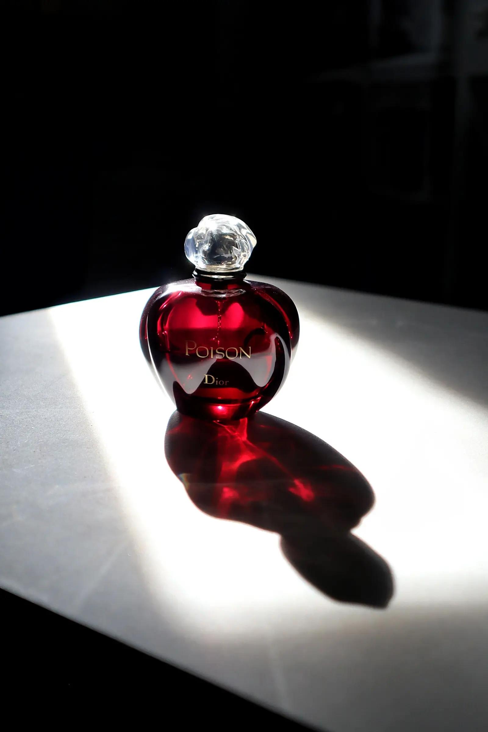 @Crystaaalperfumelover