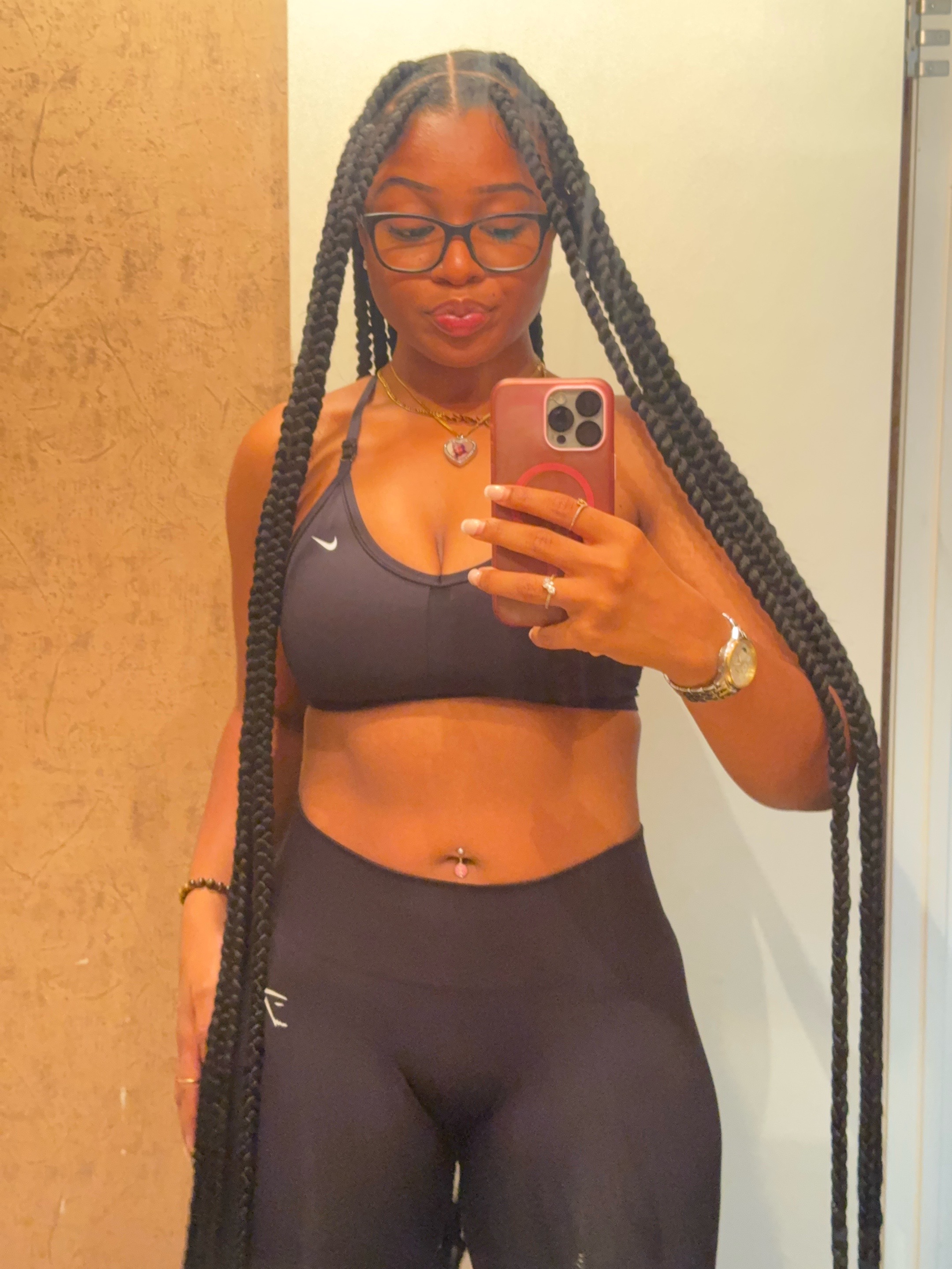 @Mya•Lifestyle & Fitness Model