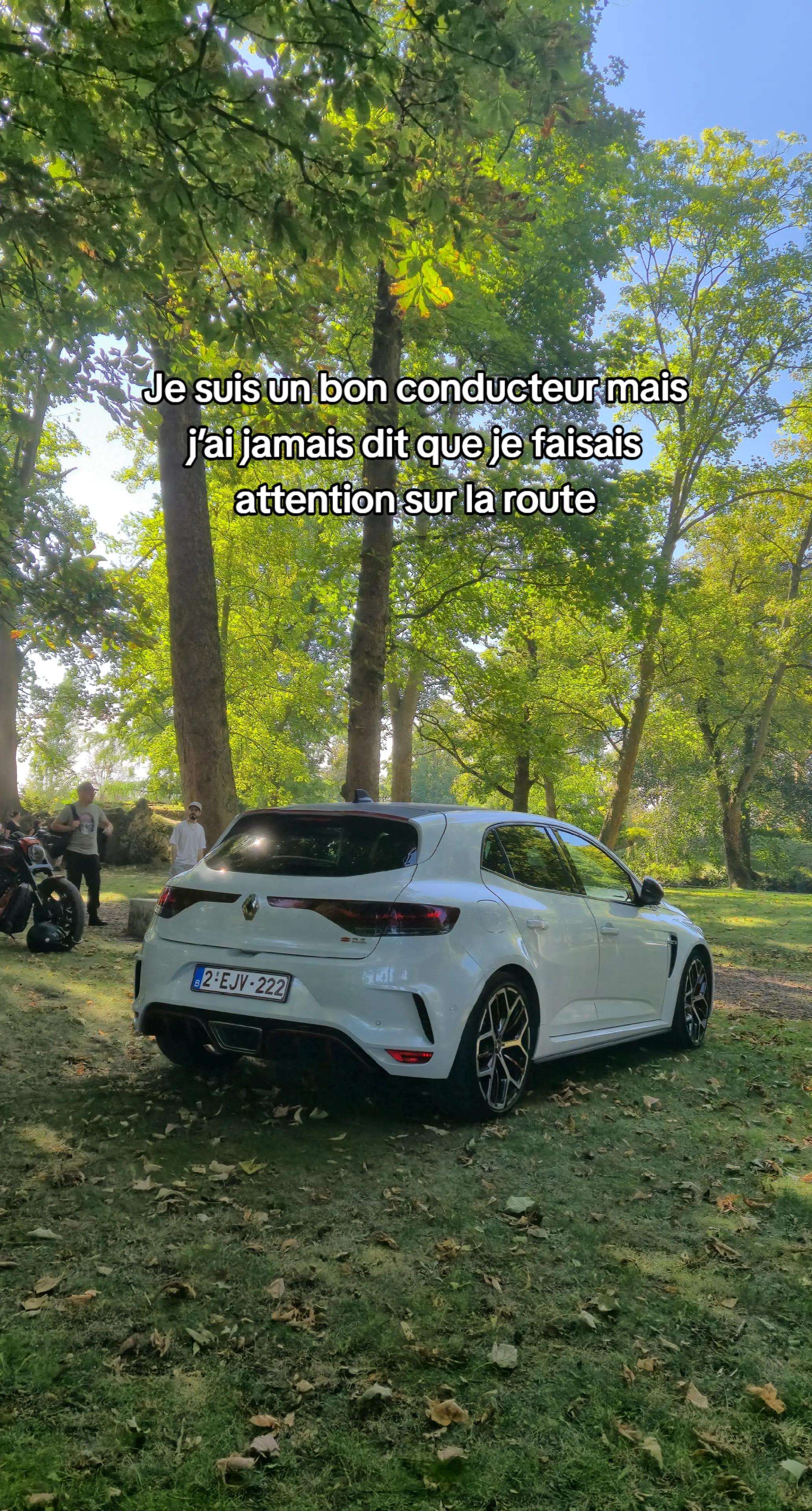 @Flo.m4rs