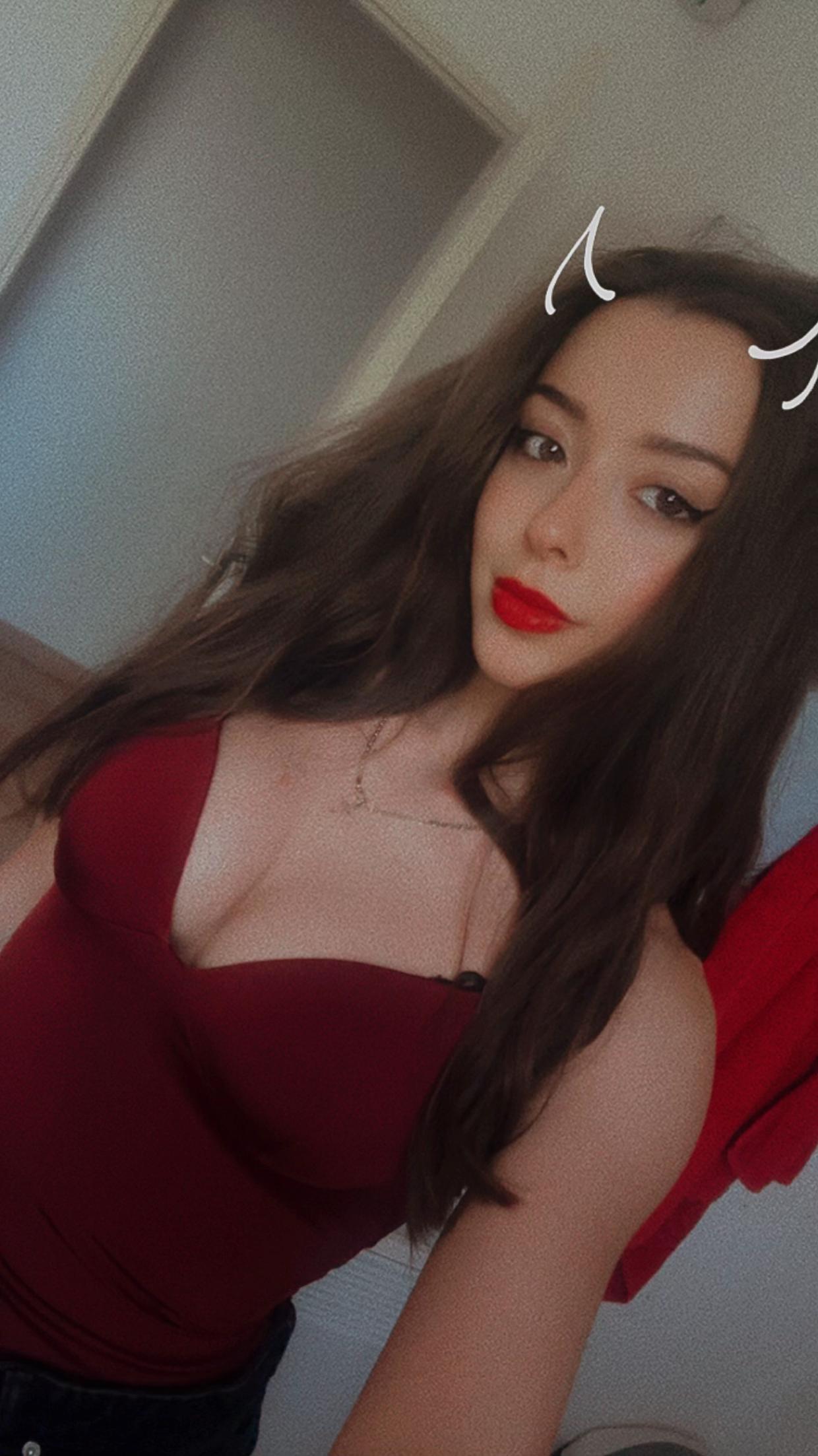 @AssyaGrs | Twitch