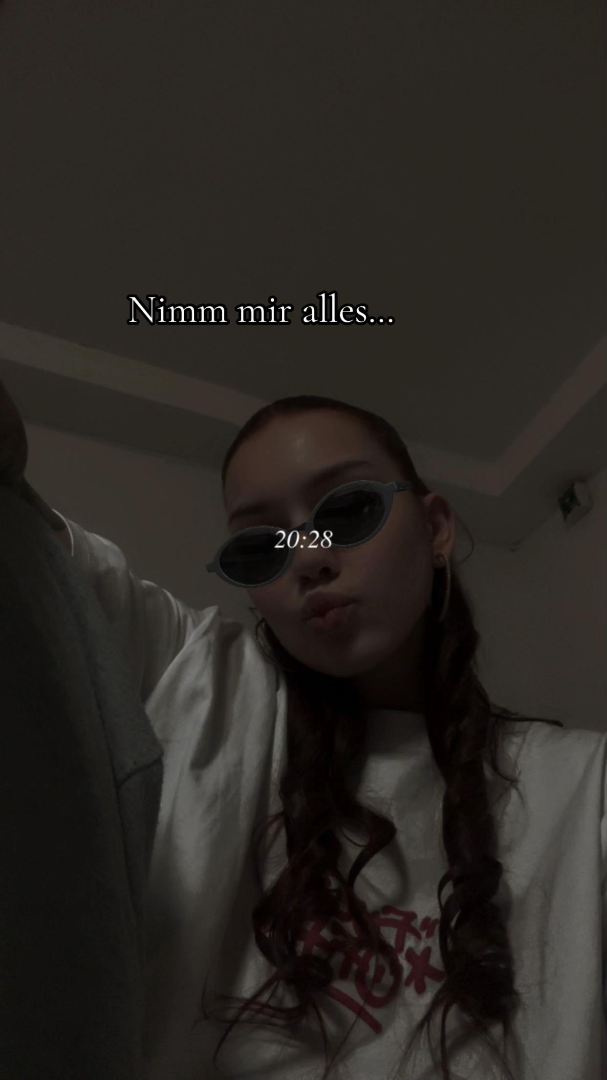 @𝖎𝖘𝖆