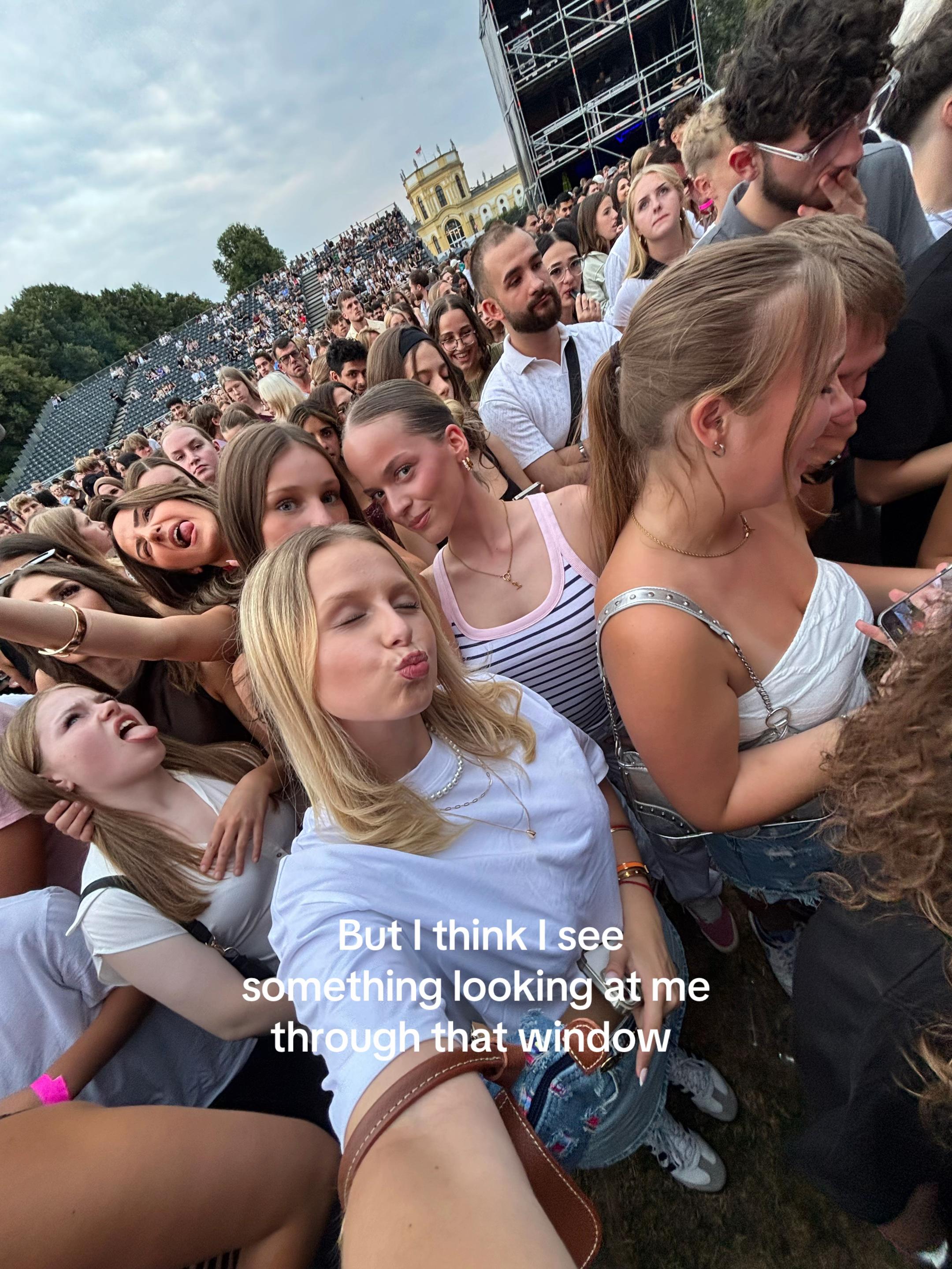 @leni💌