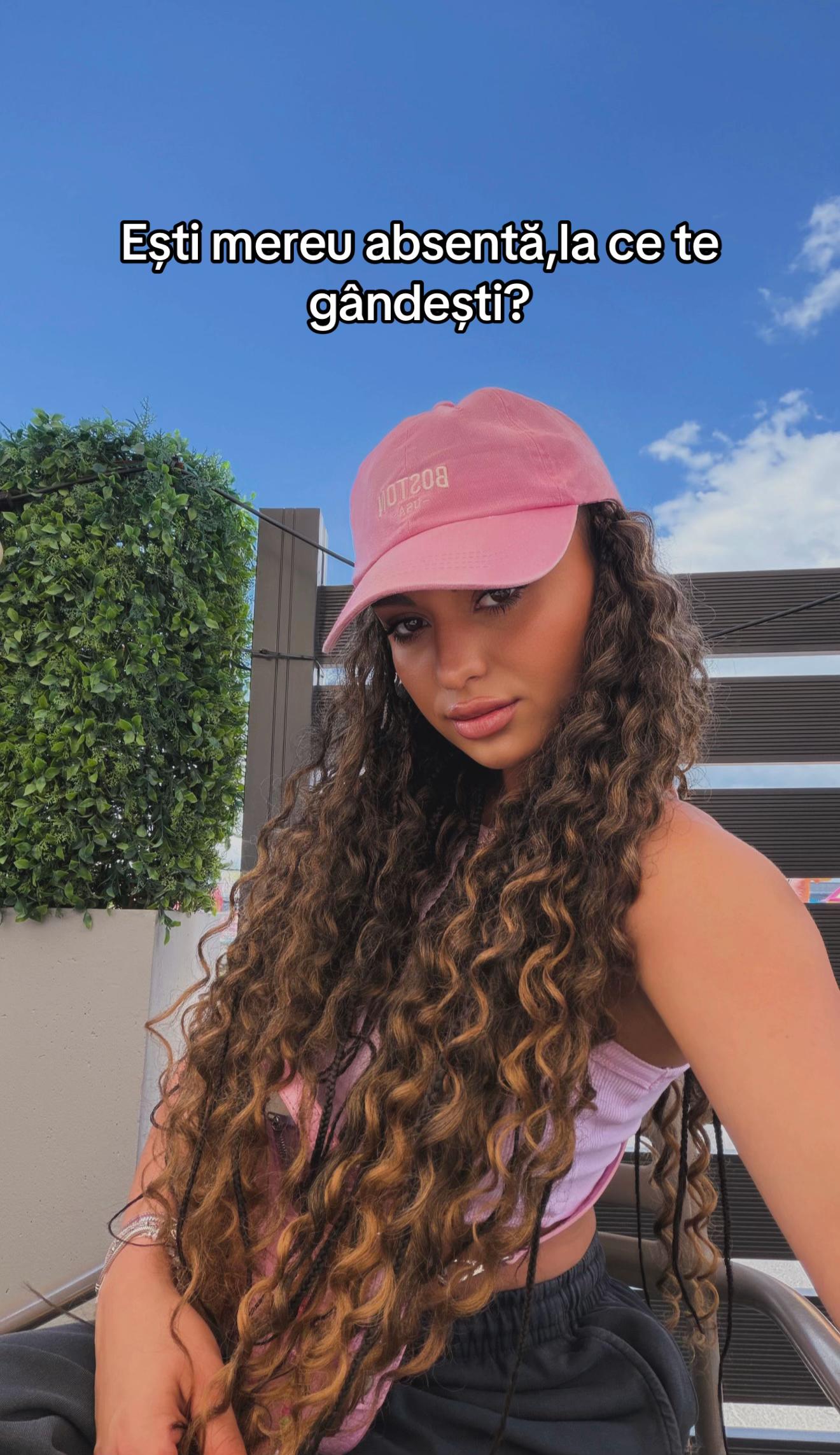 @ᴀɴᴅʀᴇᴇᴀ ʀᴀᴅᴜᴄᴀɴᴜ🍬