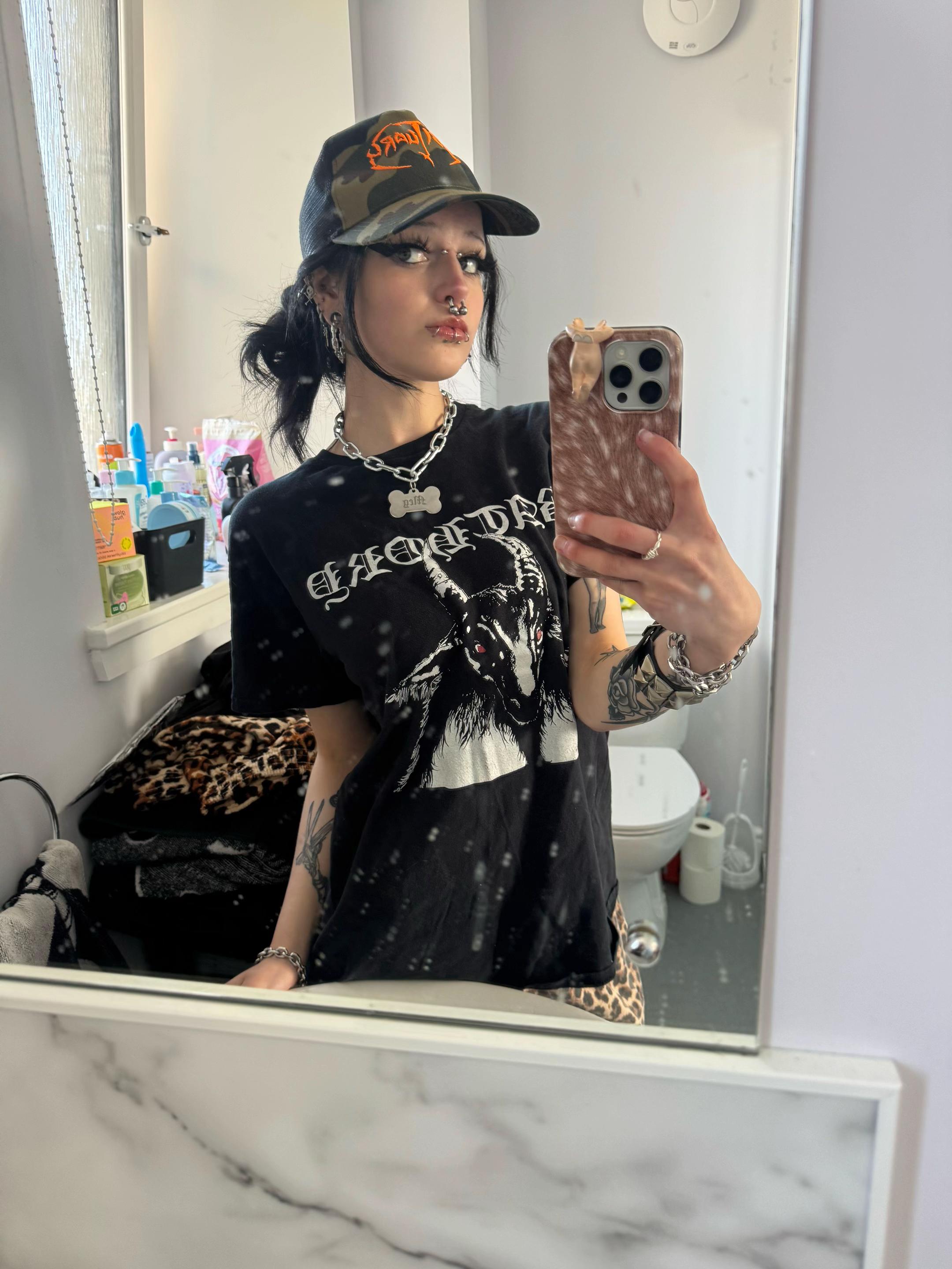 @meg⚔️