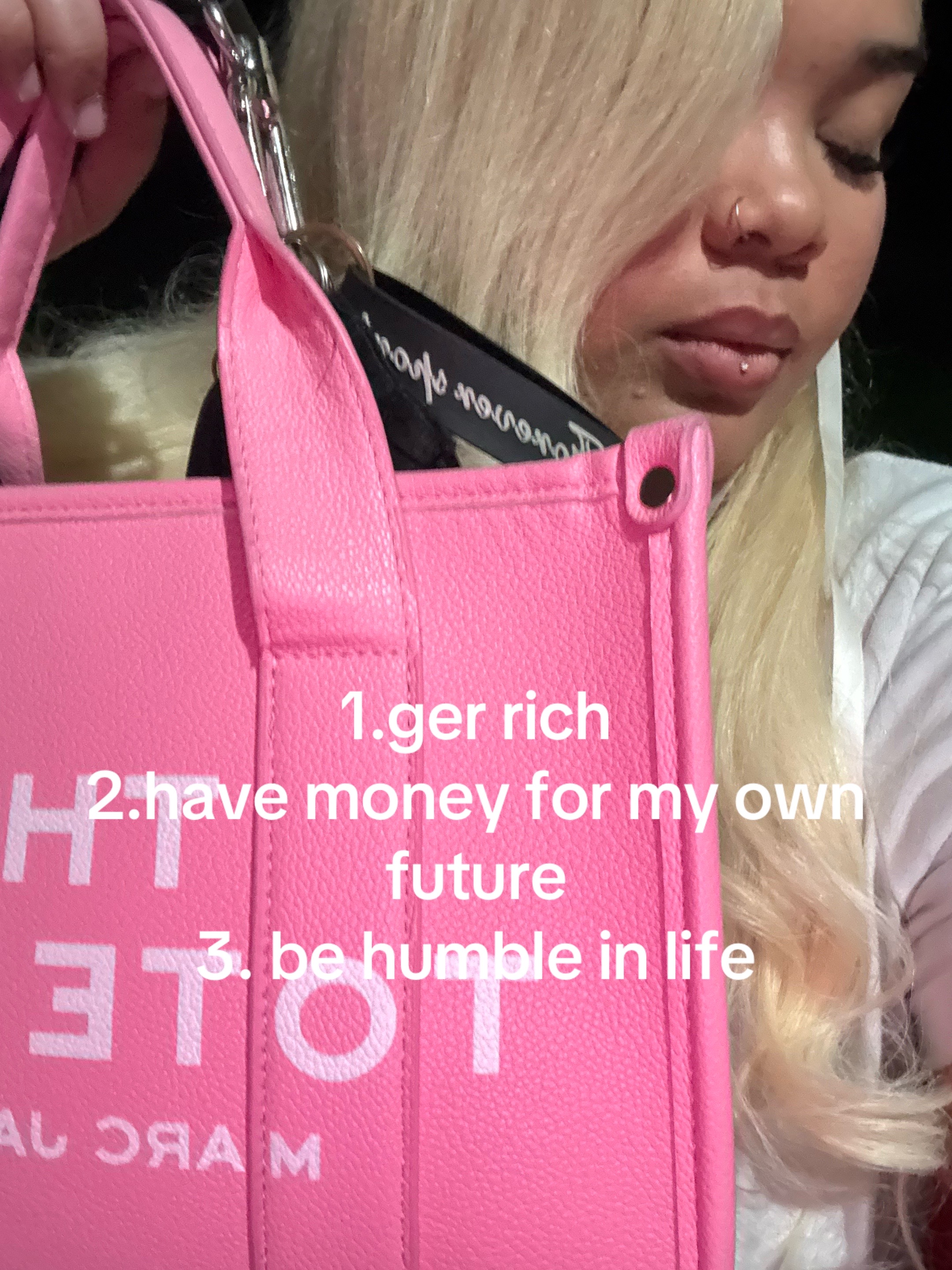 @lillayaletoffbutton