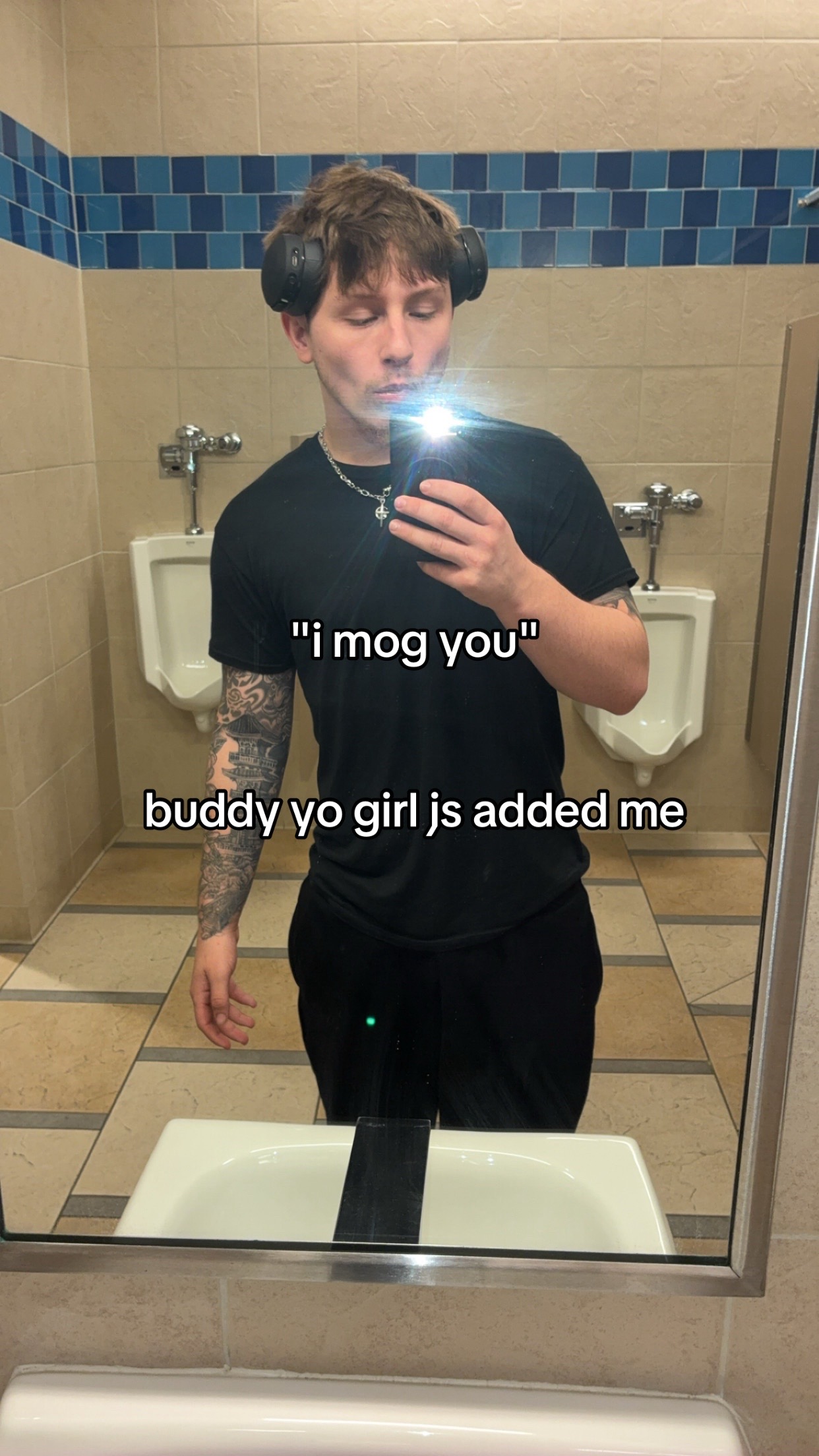 @ӾØ₣