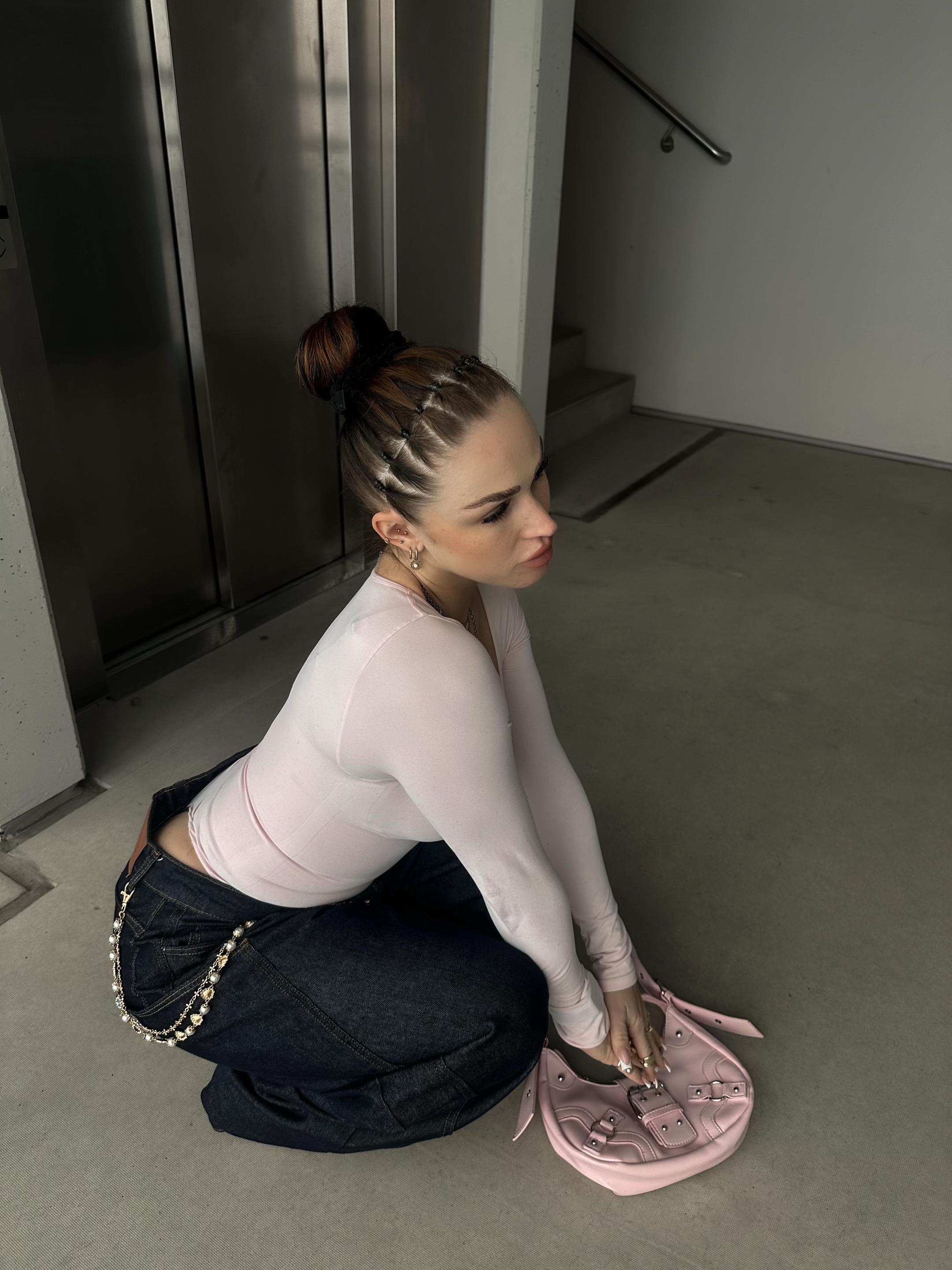 @Carry 🌶️ | GYM GIRL