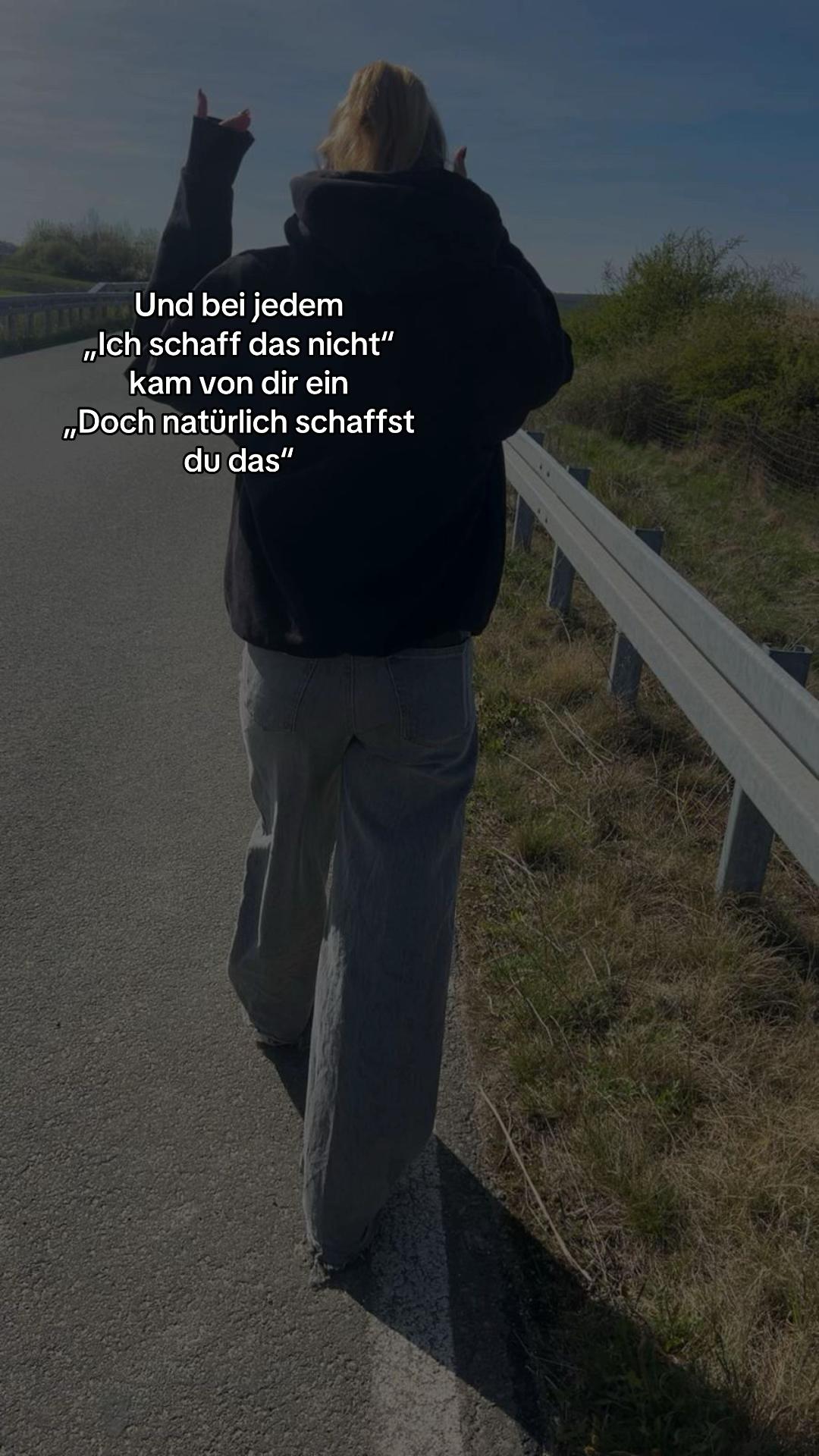 @ℭ𝔢𝔩𝔦𝔫𝔢