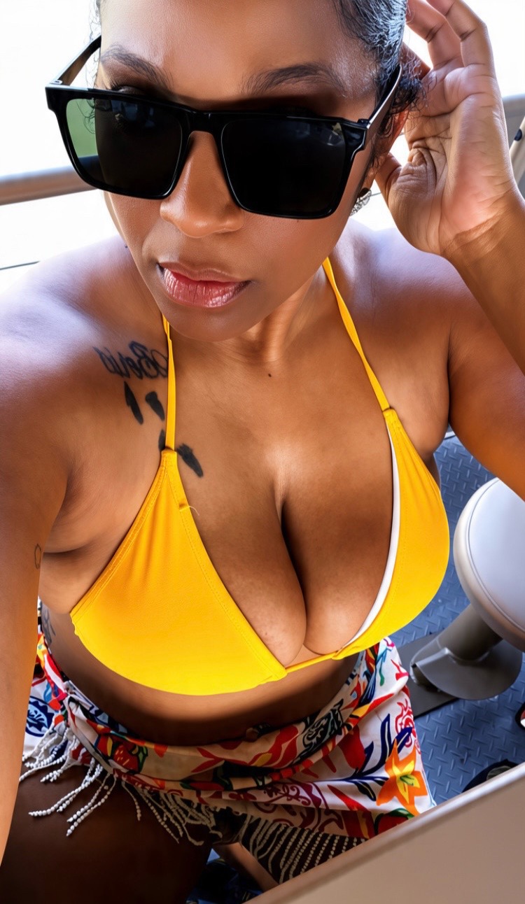 @Sade05