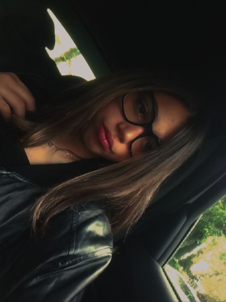 @𝐴𝑚𝑦_𝐸𝑚𝑢𝑐𝑐𝑖𝑎012