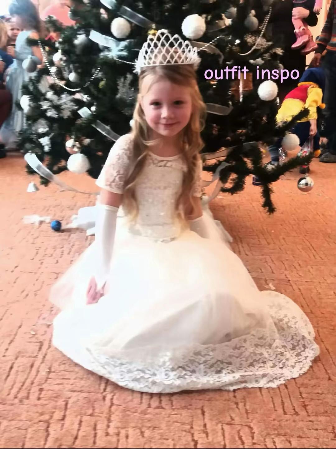 @Ani0kS
