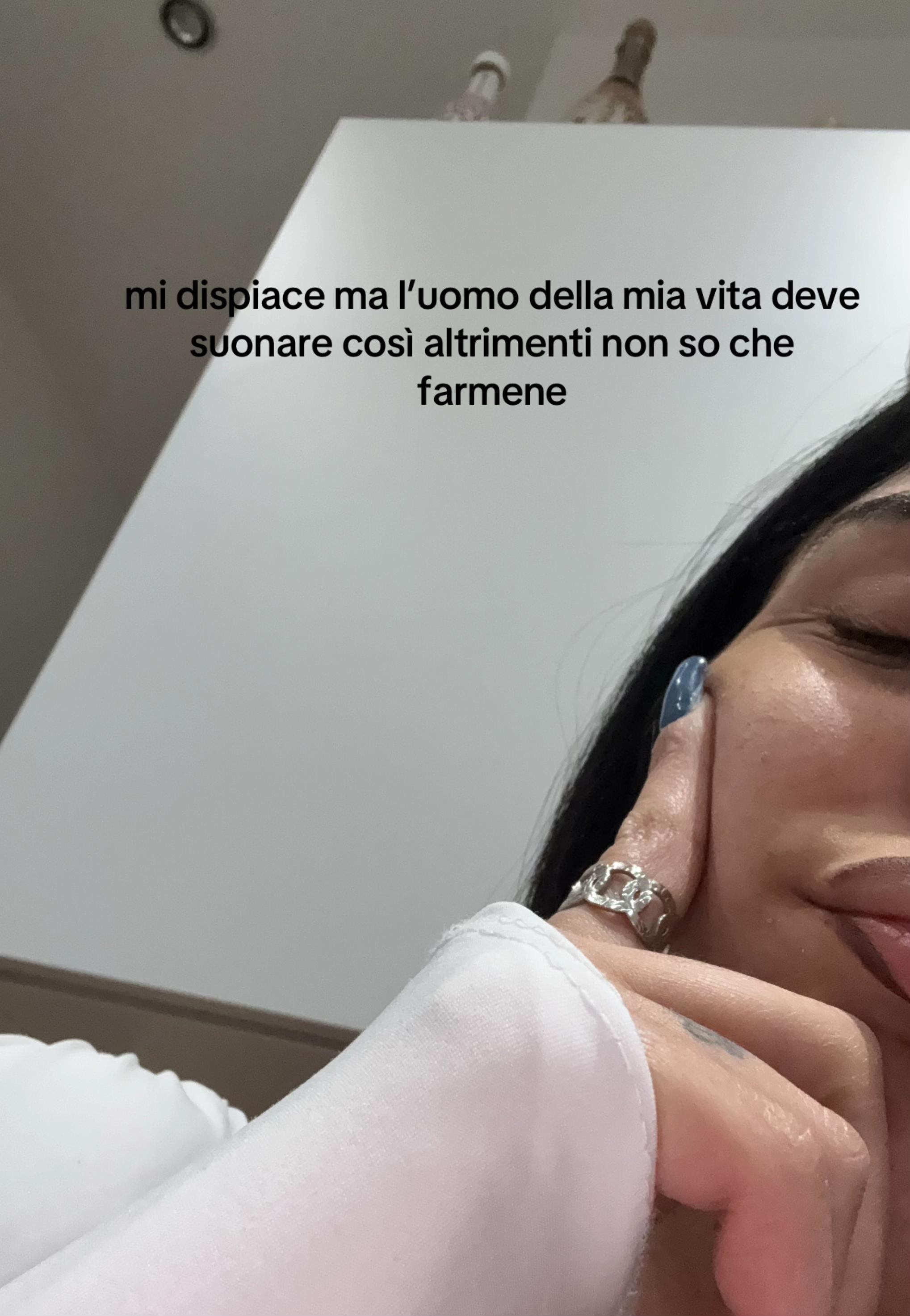 @D E B O R A
