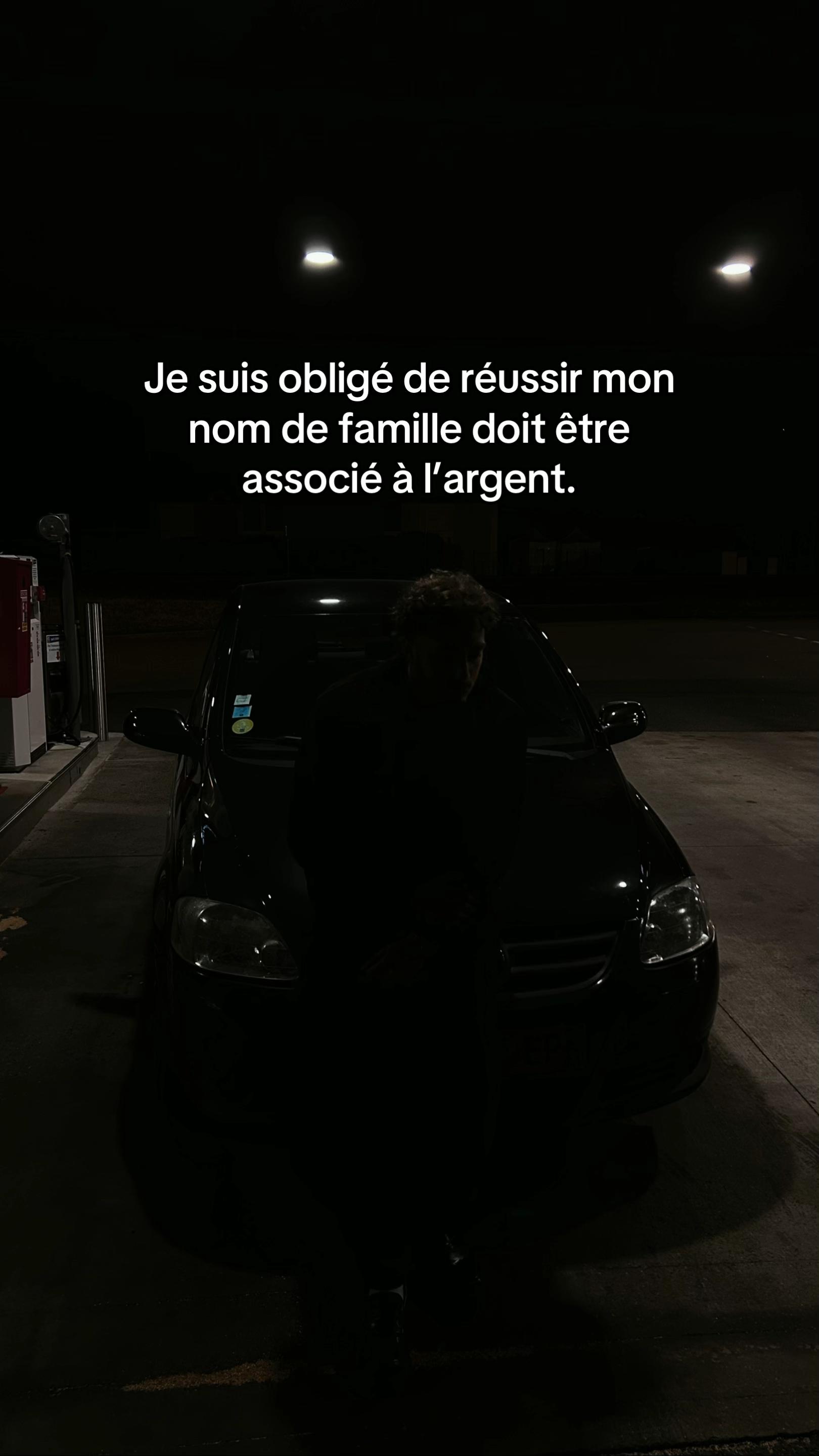 @𝐋 𝐎 𝐆 𝐀 𝐍 ♛