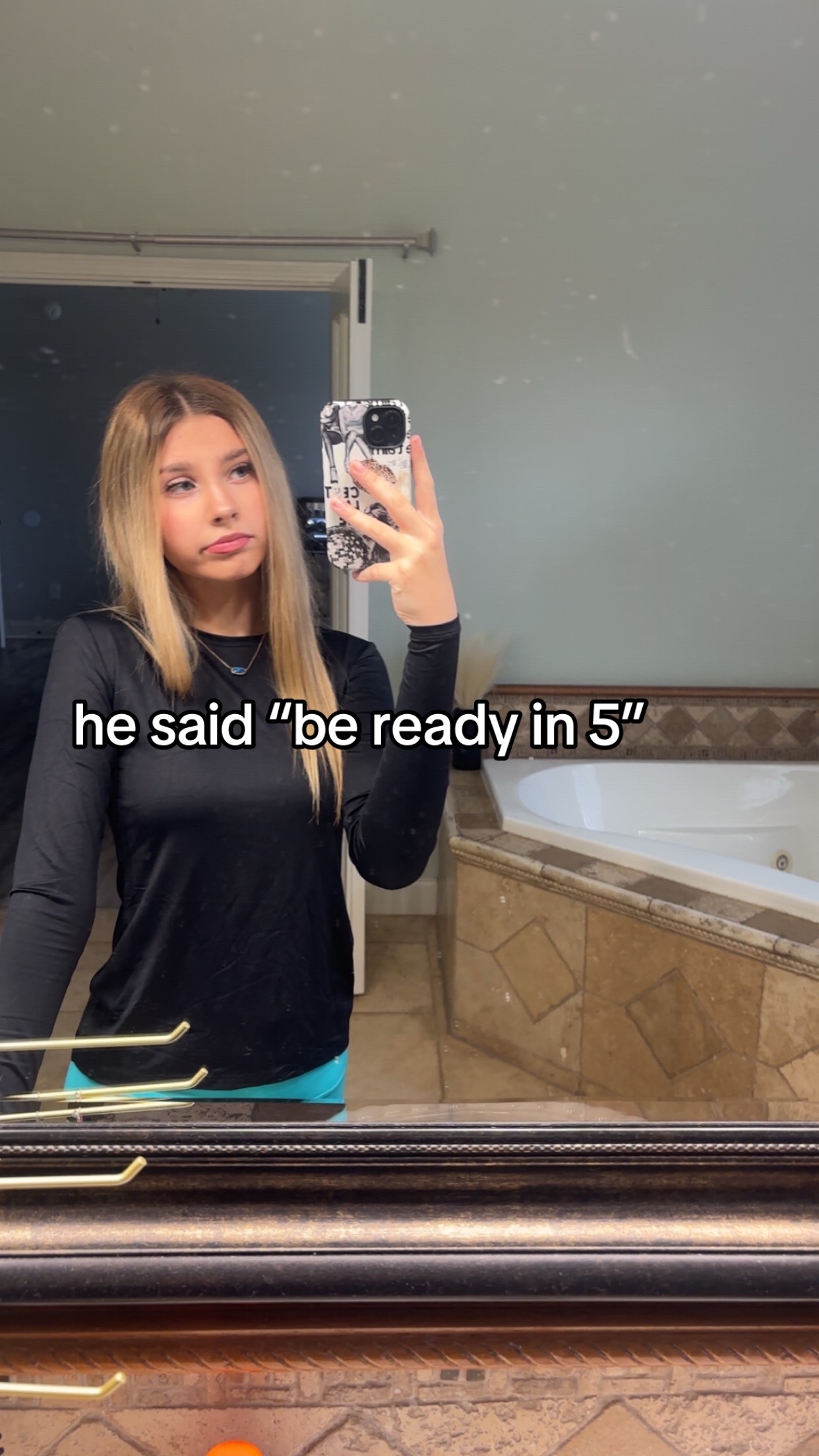 @Ⓜ️𝖆𝖐𝖎𝖓𝖑𝖊𝖞