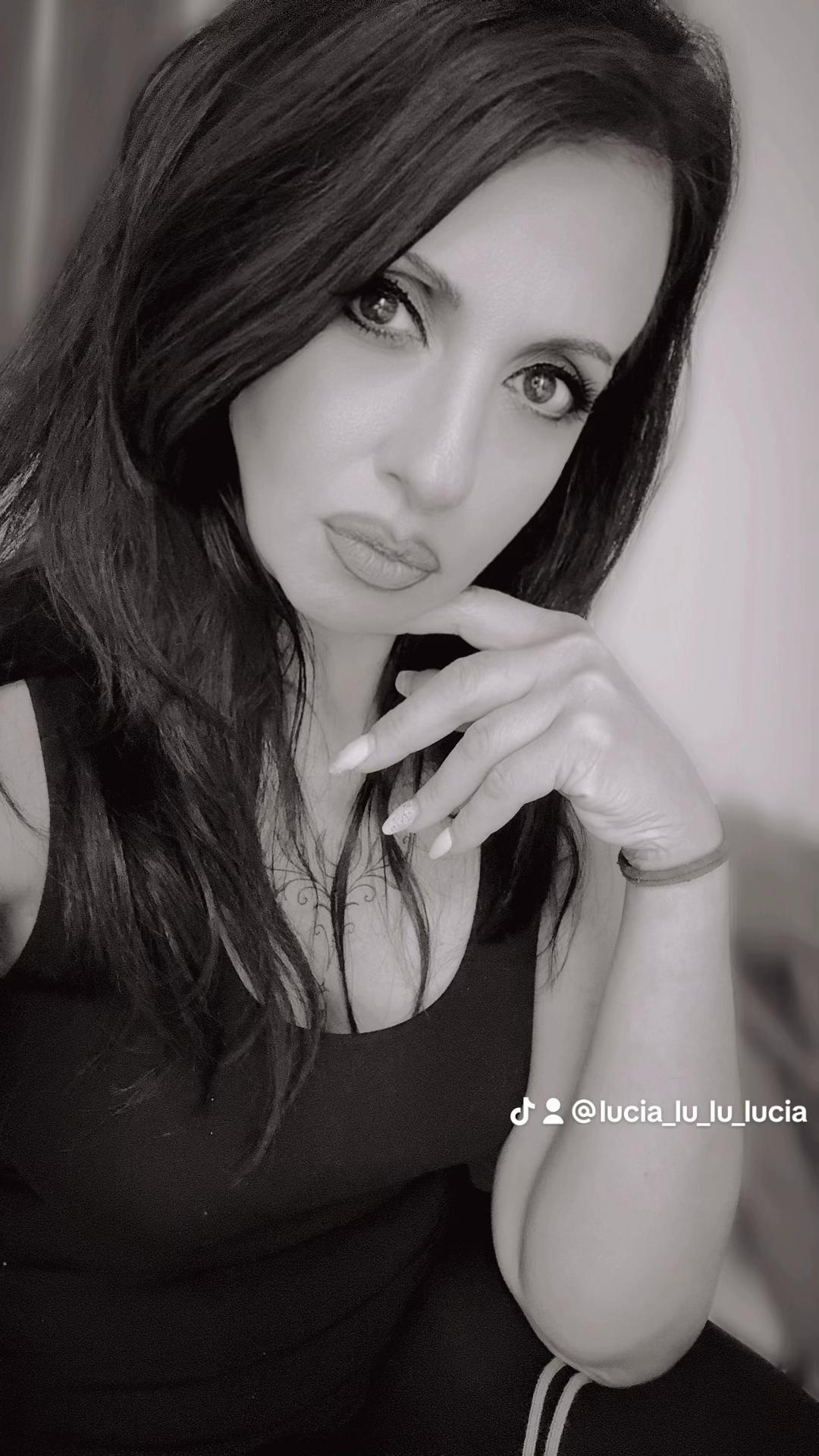 @lucia_lu_lu_lucia