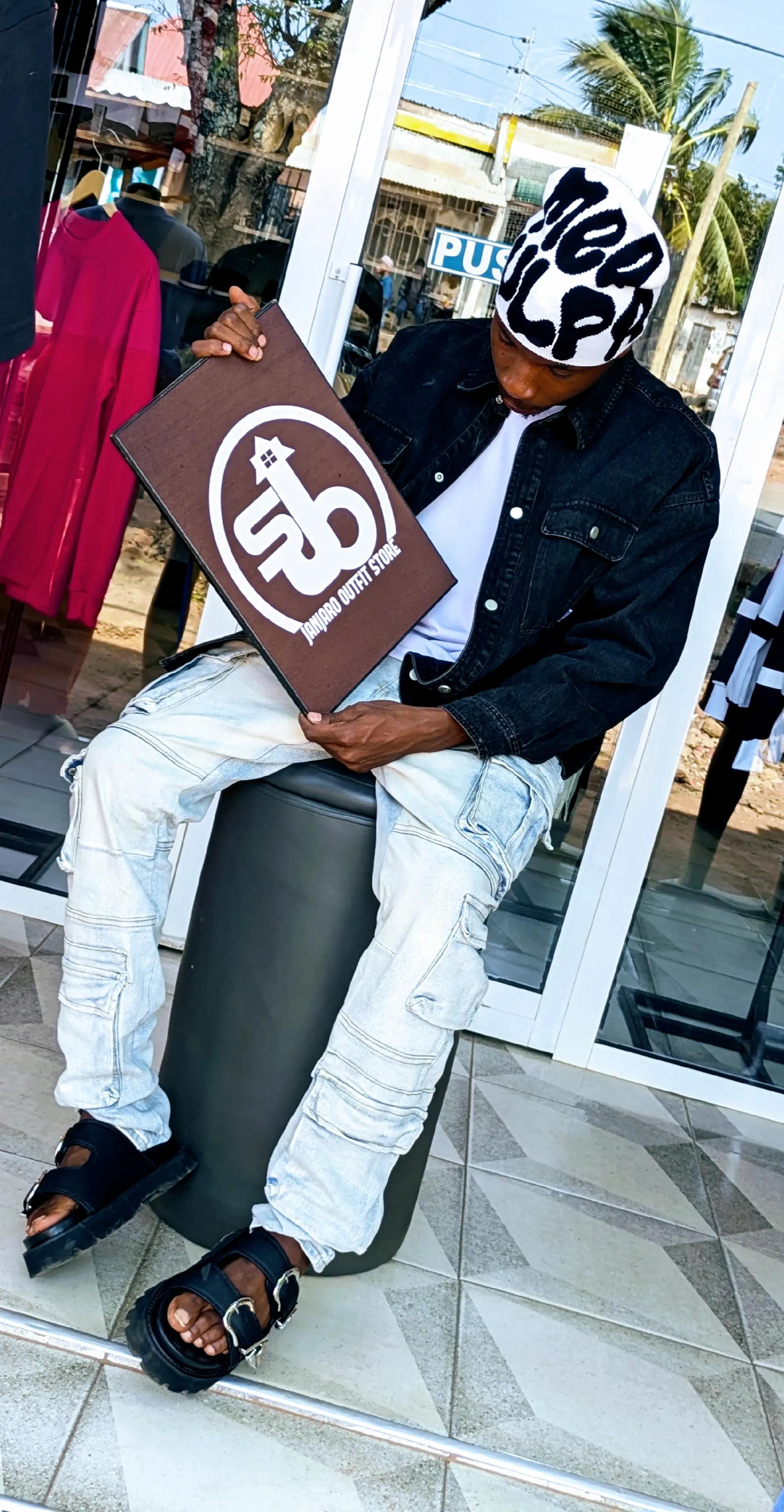 @JANJAROO OUTFIT🔥🩳👕👖